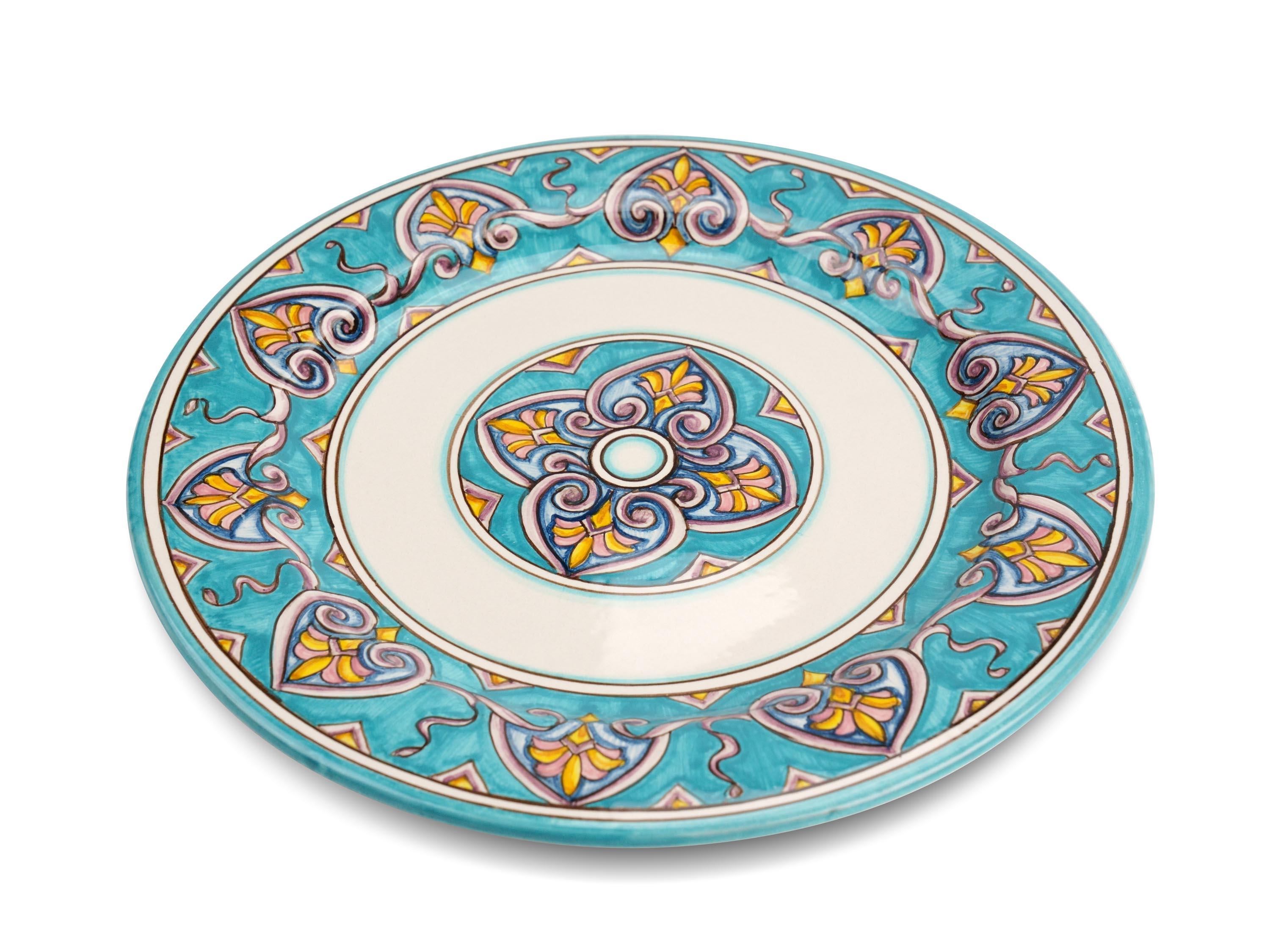 Charger Plate Set Four Dinner Plates Serveware Majolica Aquamarine Hand Painted  In Fair Condition For Sale In Recanati, IT