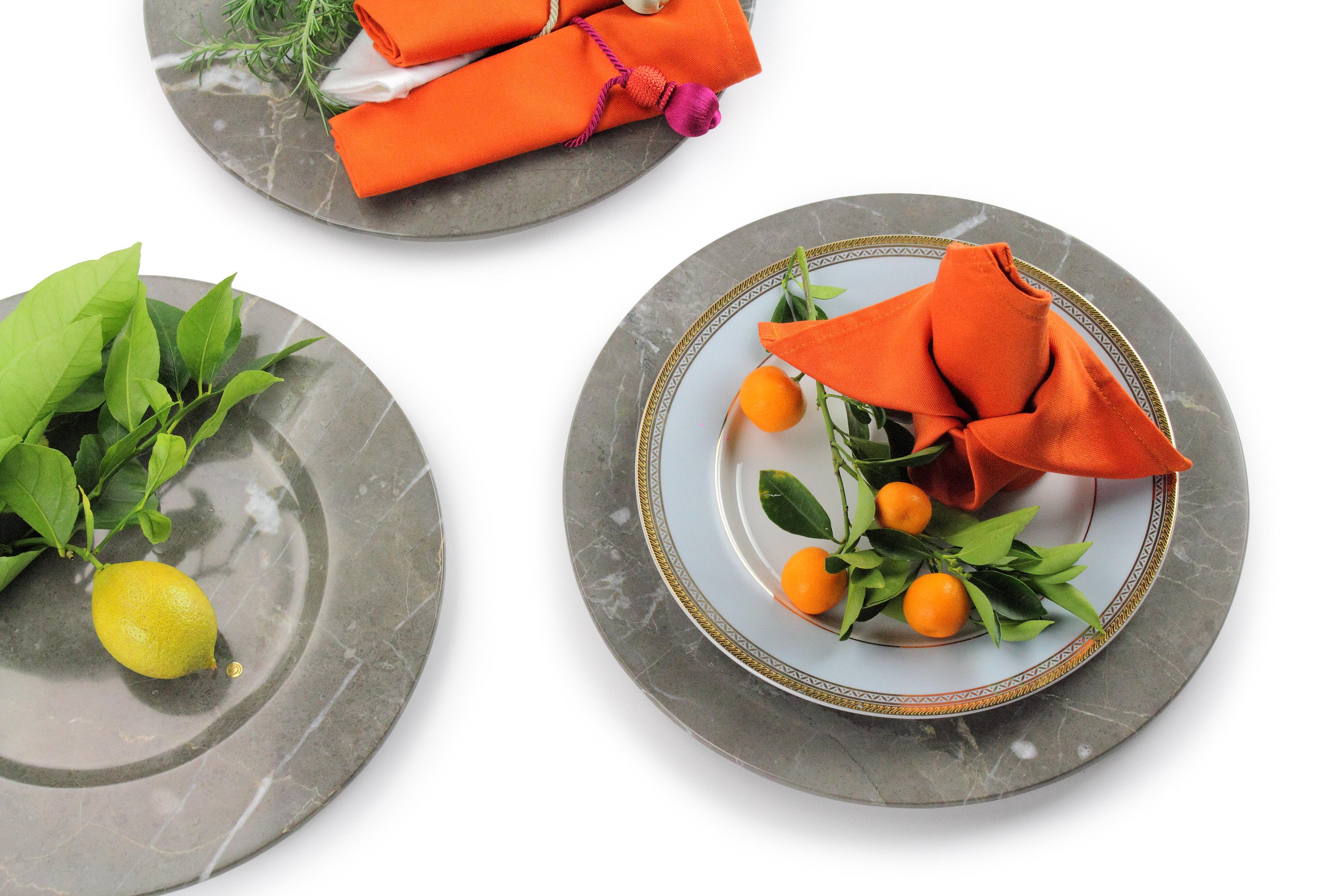 Modern Charger Plate Platters Serveware Set of 4 Imperial Grey Marble Handmade Italy For Sale