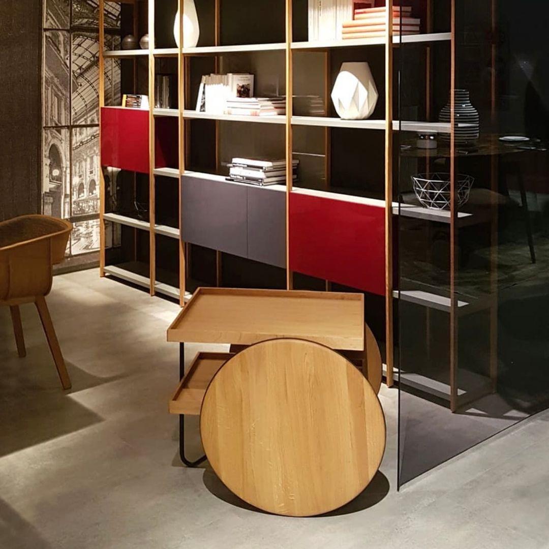 XXIe siècle et contemporain En stock Cadre noir Chariot/Tableau Oak Naturel+Rondelles - Casamania By GamFratesi en vente