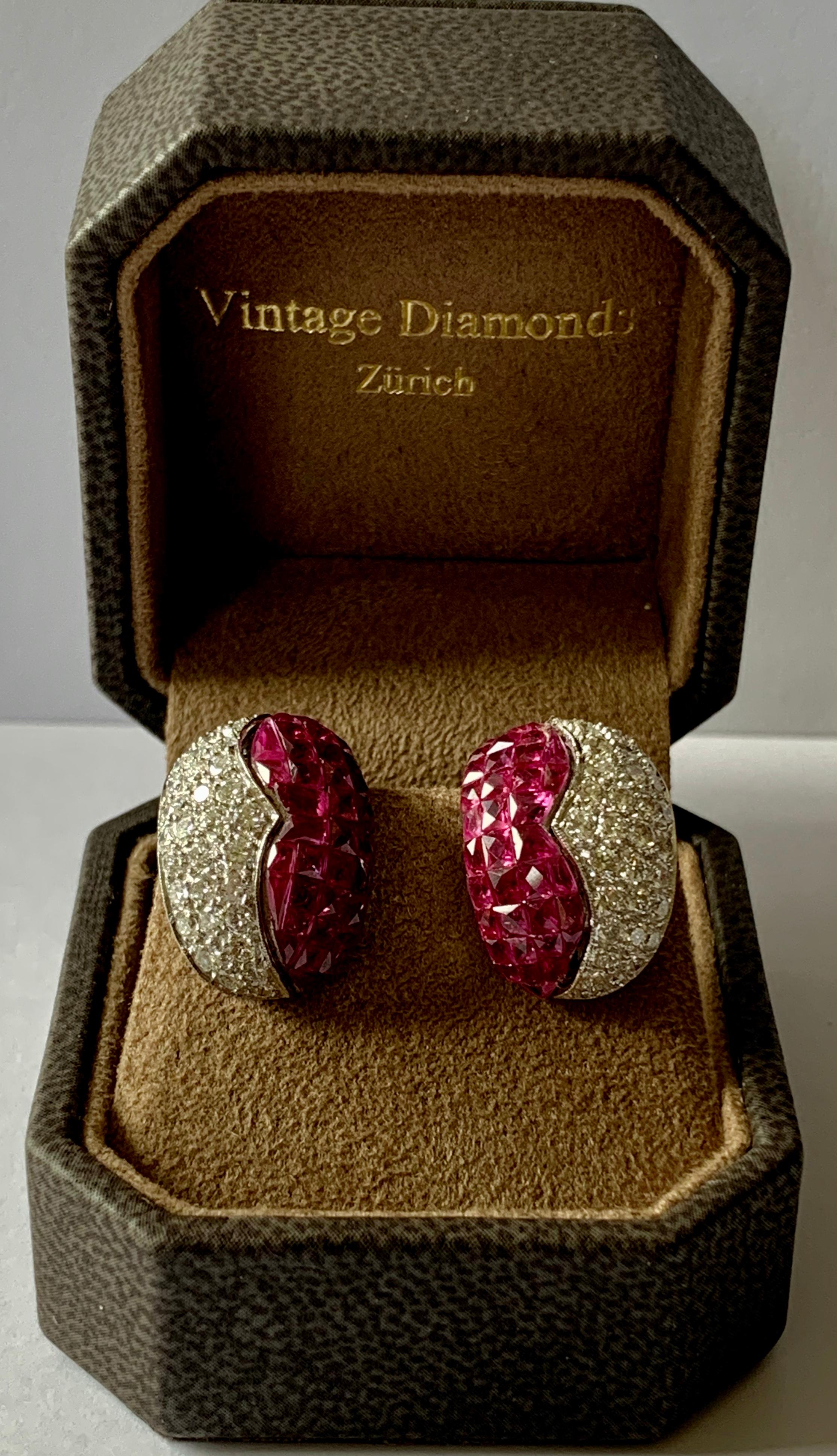 Charismatic and Eeegant 18 Karat Gold Invisible Set Ruby and Diamond Ear Clips In Good Condition For Sale In Zurich, Zollstrasse