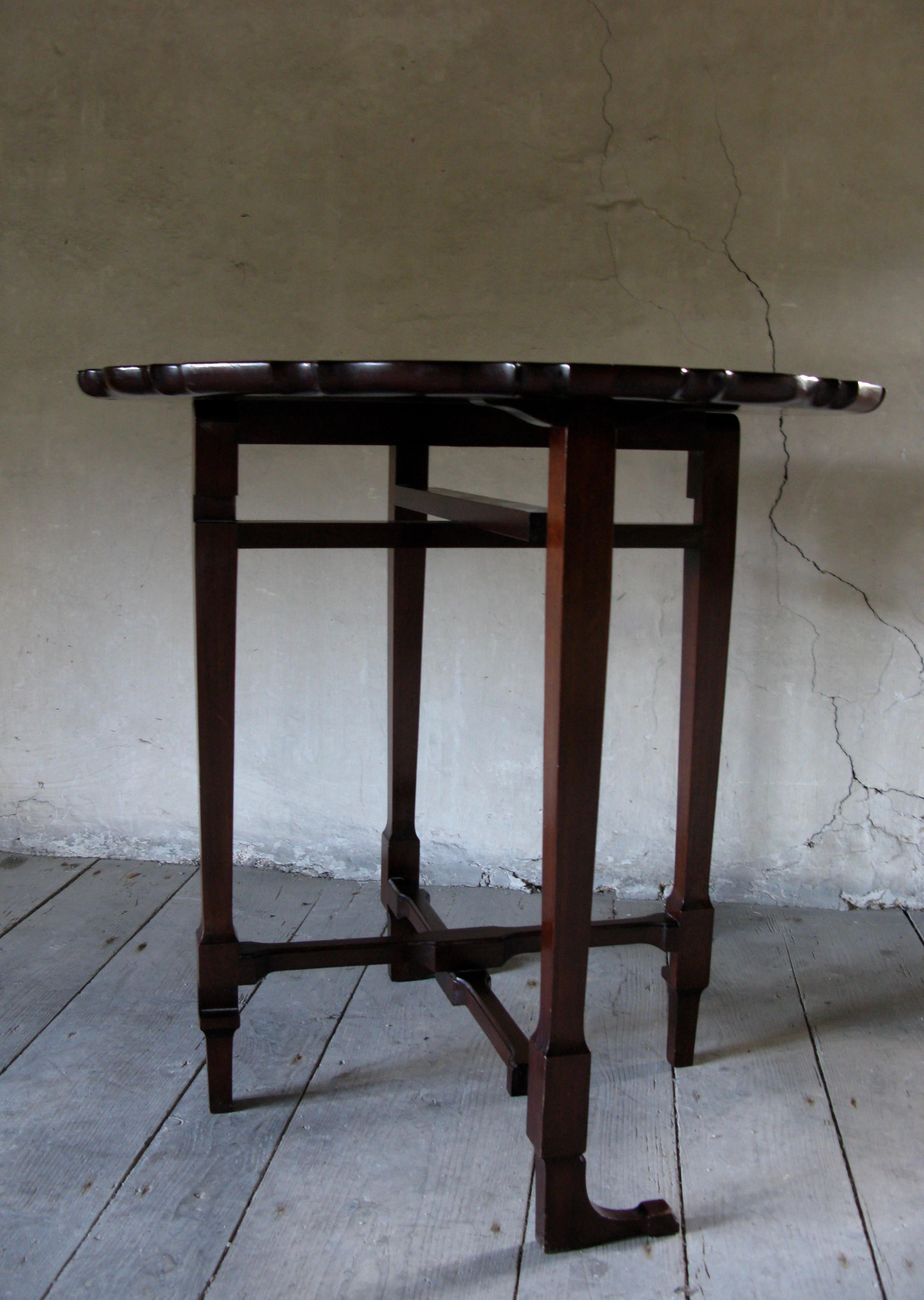Chippendale Charles Baker Sofa Table, English, 19th Century, Mahogany, Cabinetmaker For Sale