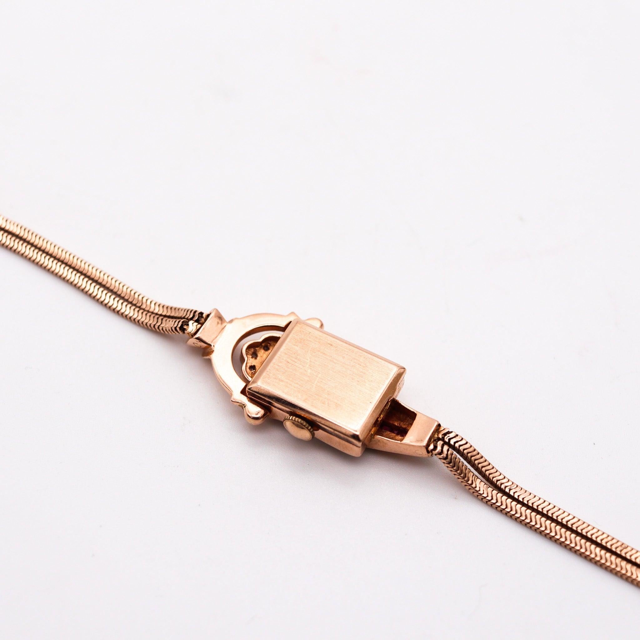 CHARLES AERNI 1938 Art Deco Damenarmbanduhr 14Kt Roségold Rubine & Diamanten im Angebot 4