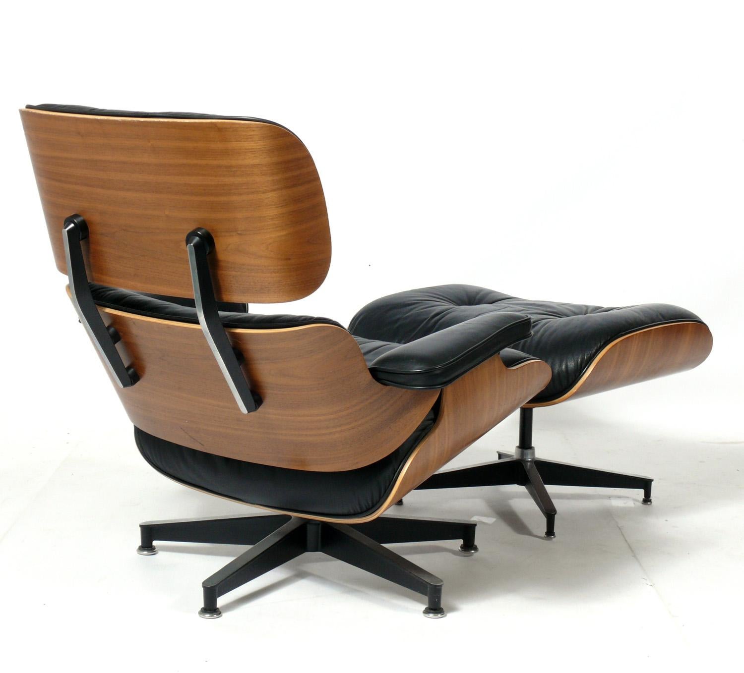 American Charles and Ray Eames 670 671 Lounge Chair and Ottoman