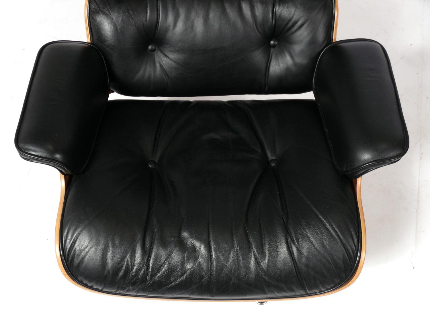 Metal Charles and Ray Eames 670 671 Lounge Chair and Ottoman