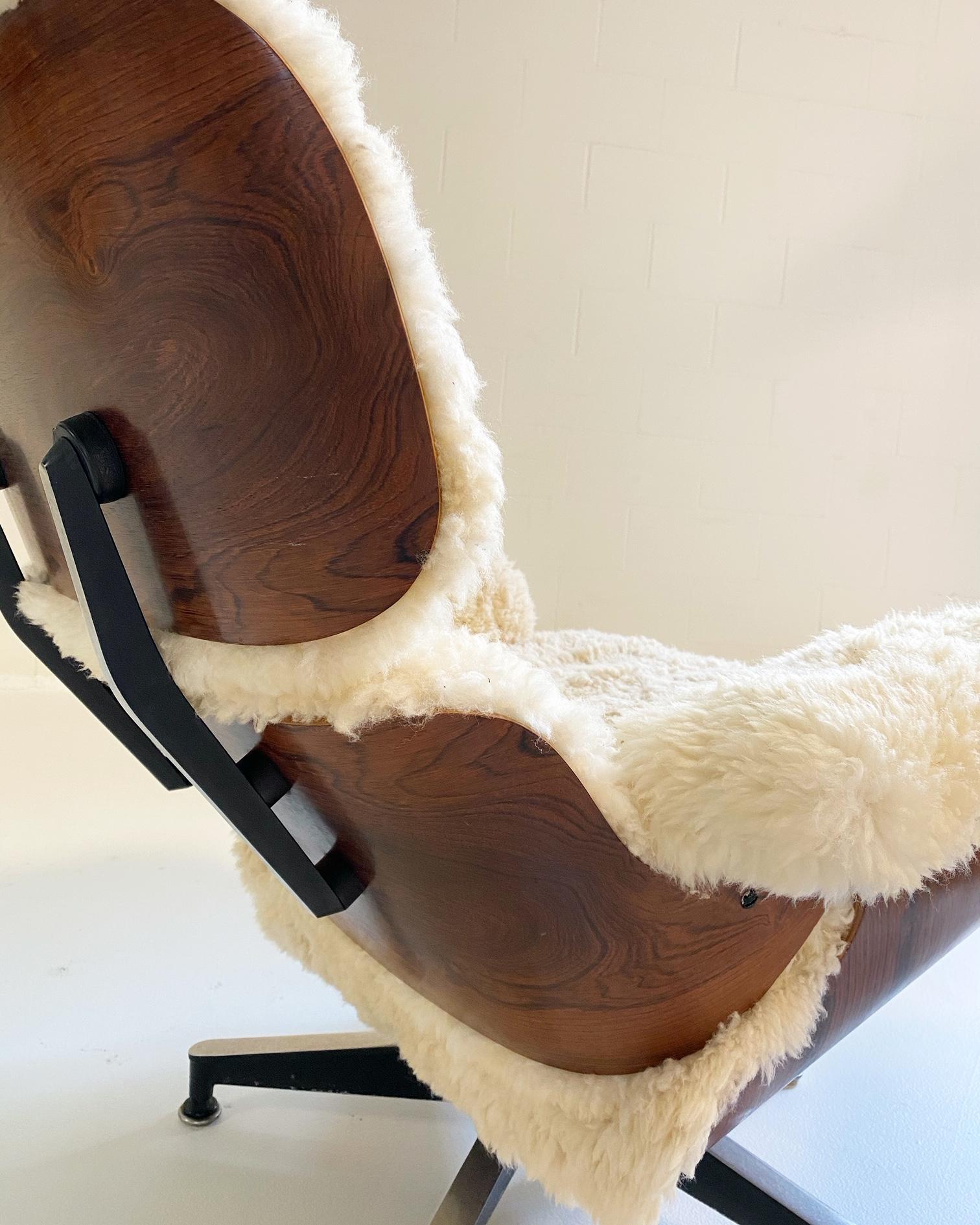 Charles and Ray Eames 670 Lounge Chair and 671 Ottoman in California Sheepskin 7