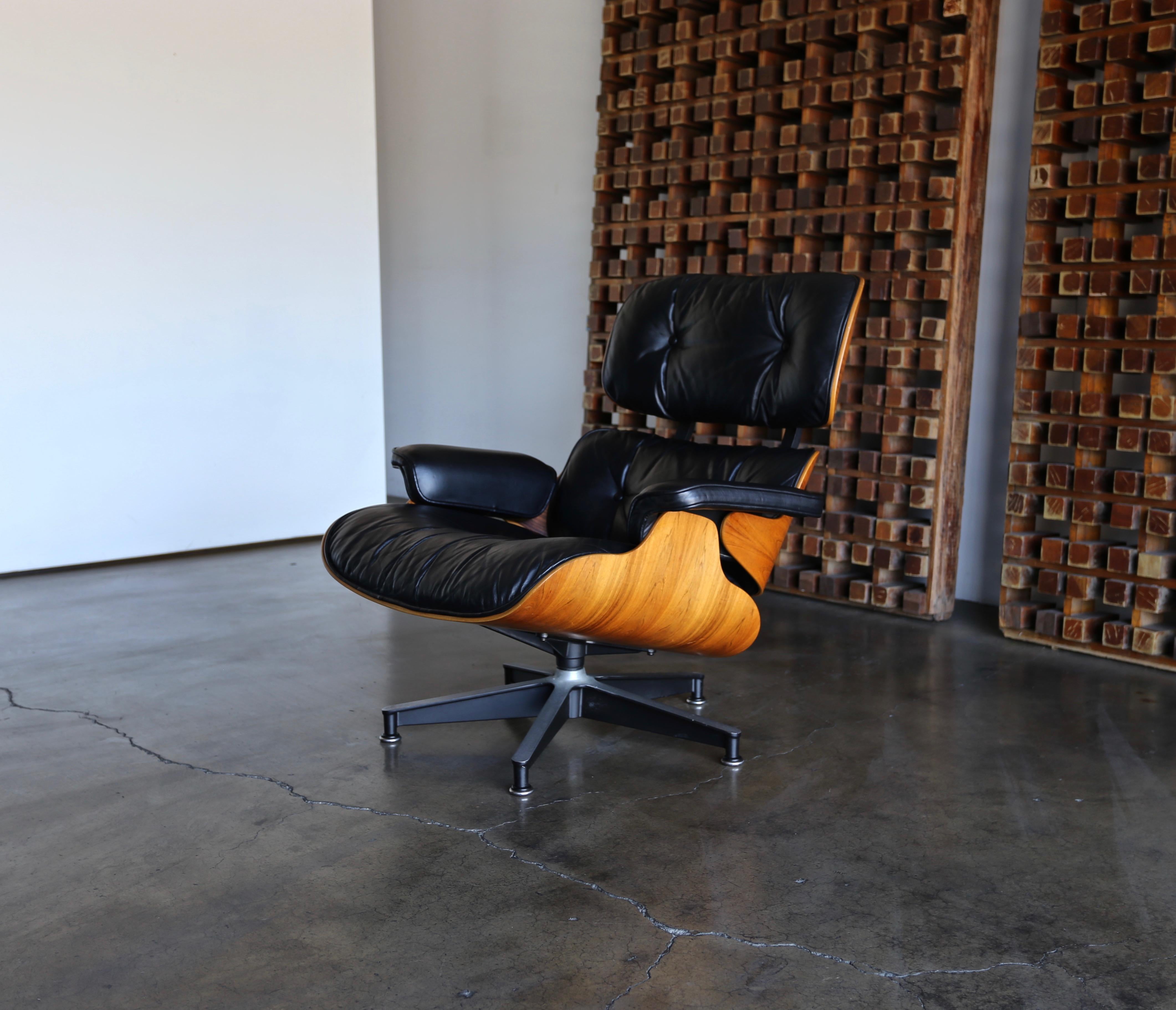Charles and Ray Eames 670 Rosewood Lounge Chair for Herman Miller, circa 1970  1