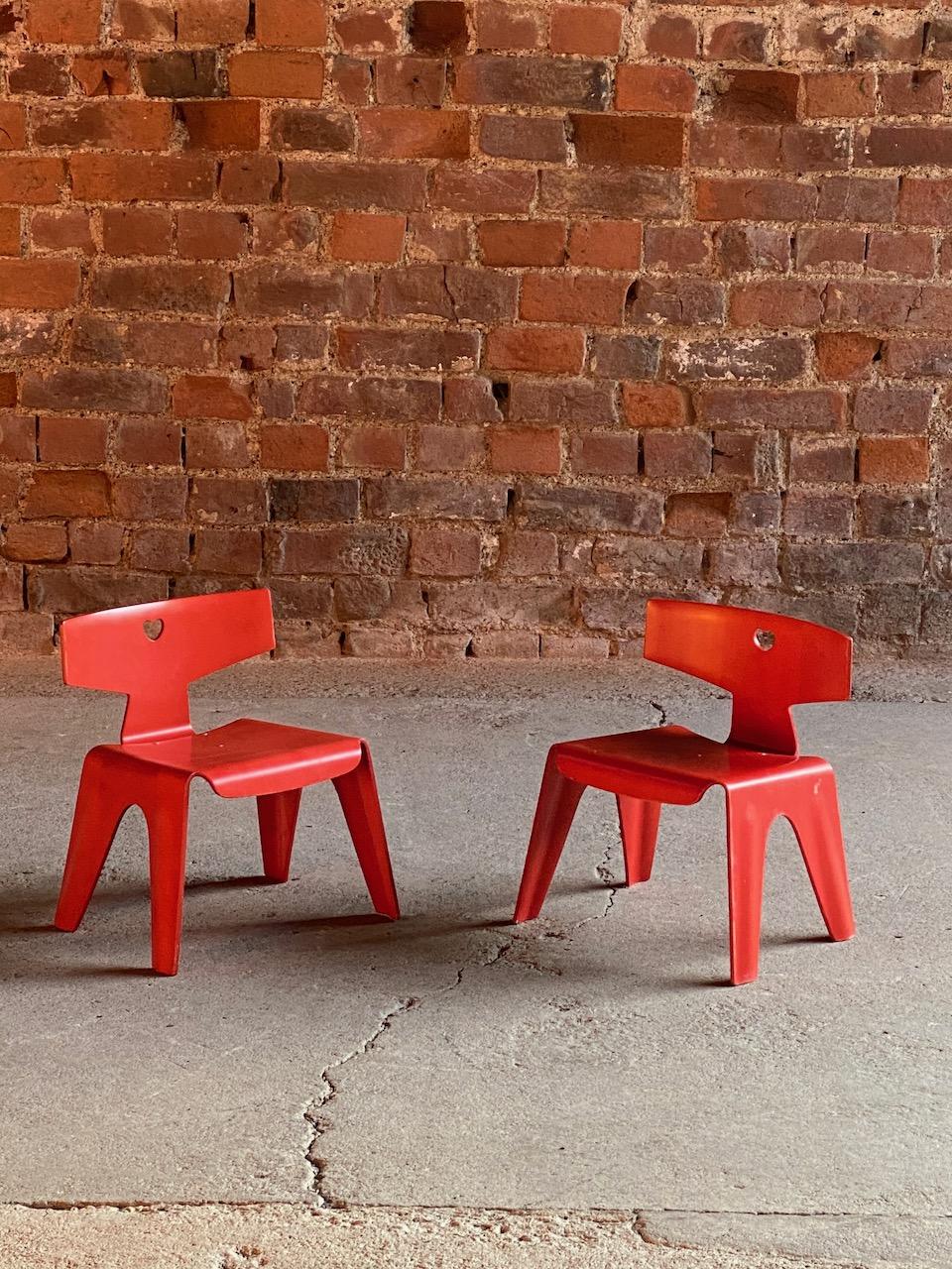 XXIe siècle et contemporain Chaises pour enfants Charles et Ray Eames:: 2004