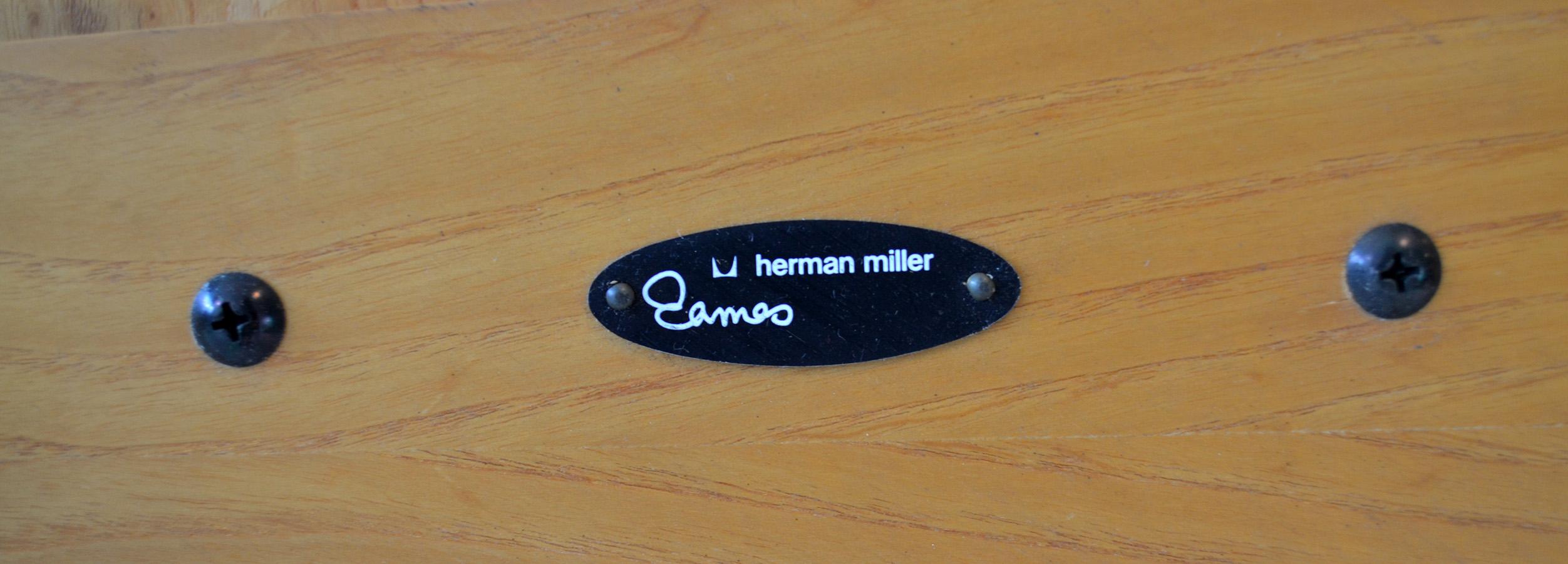 XXIe siècle et contemporain Table basse Charles and Ray Eames CTW en contreplaqué Herman Miller des années 2000 en vente