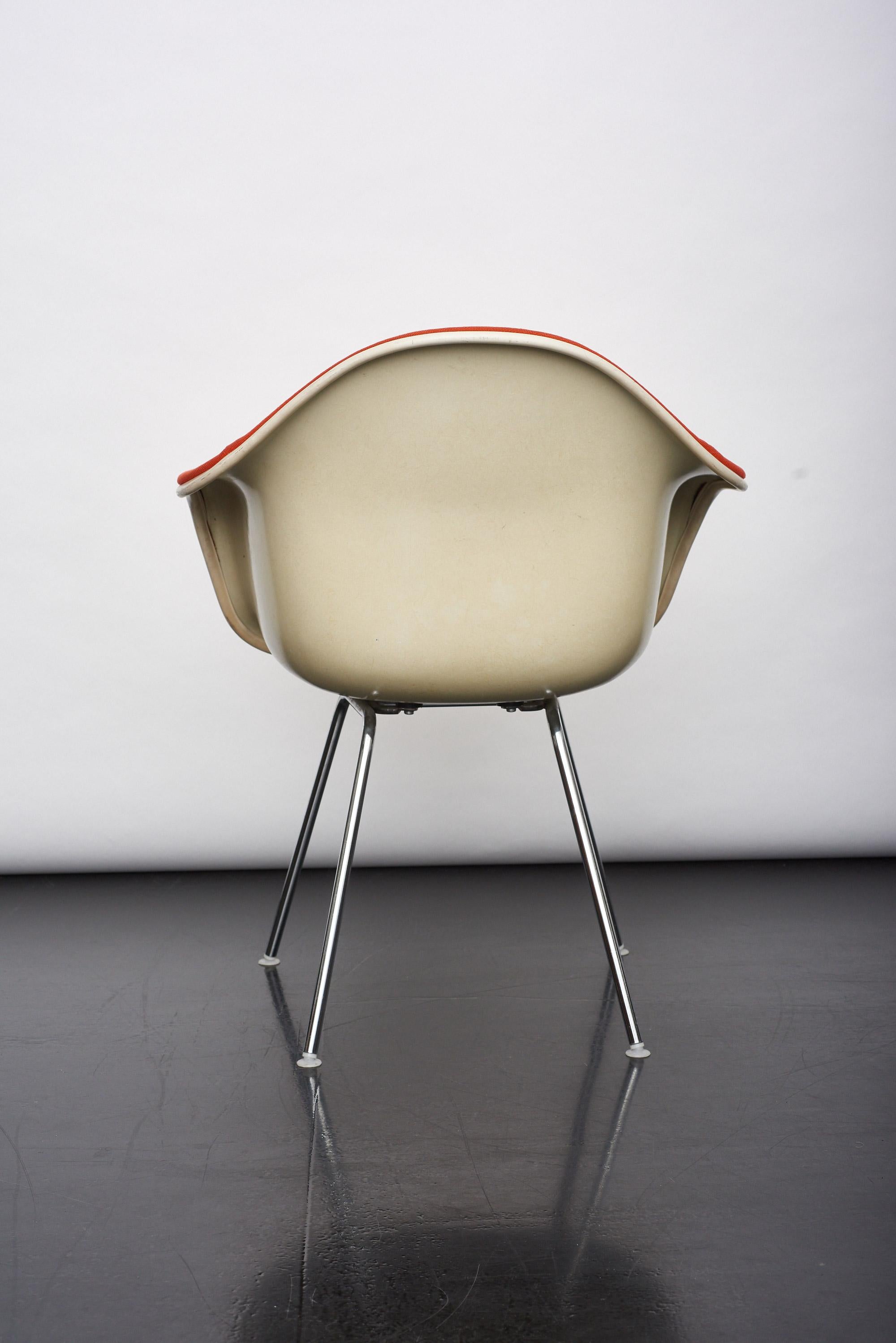 Charles und Ray Eames DAX Sessel von Herman Miller (Moderne der Mitte des Jahrhunderts) im Angebot