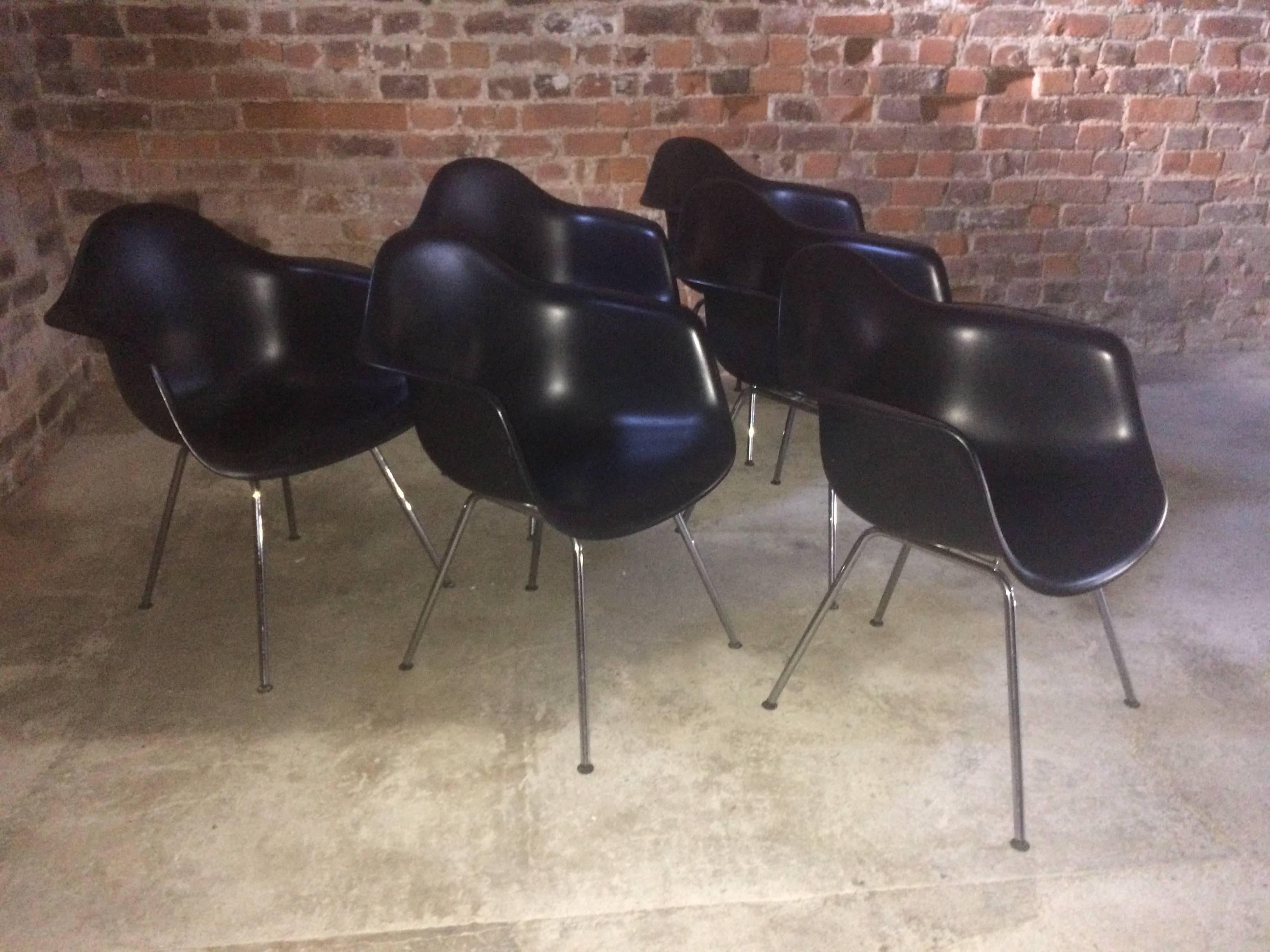 Charles and Ray Eames DAX Chairs For Vitra Shell Dining Chairs Black Set of Six 1