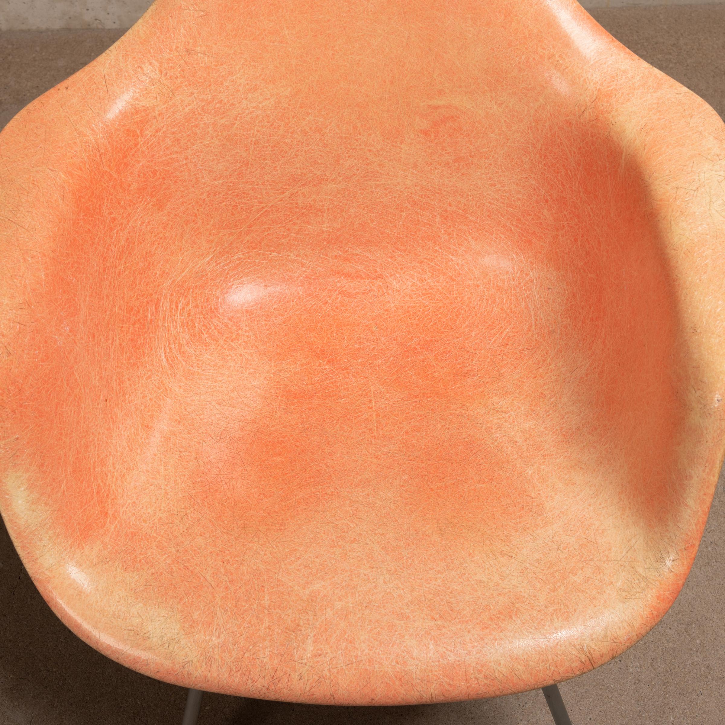 Charles and Ray Eames DAX Salmon Armchair Herman Miller 'Zenith Plastics' 2