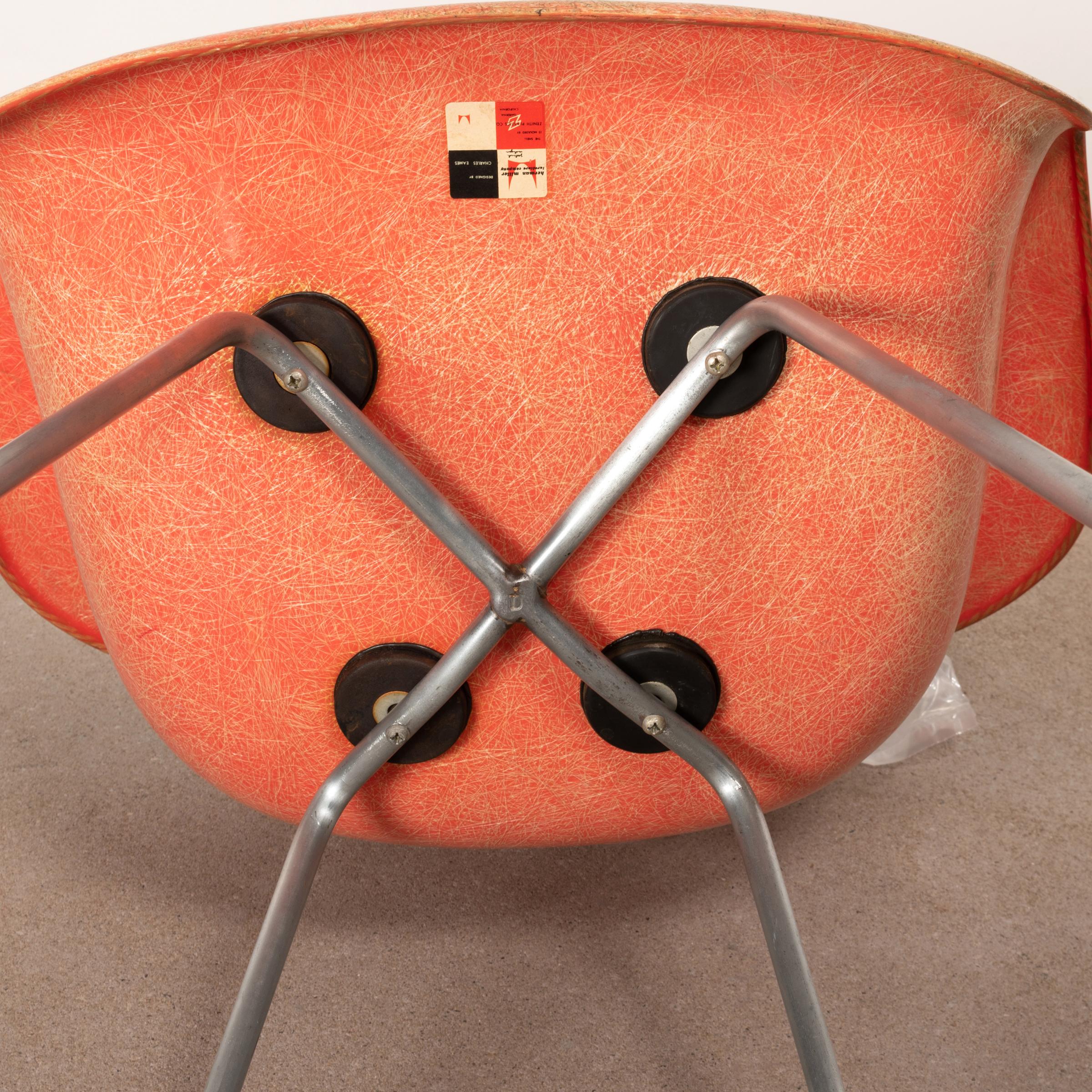 Charles and Ray Eames DAX Salmon Armchair Herman Miller 'Zenith Plastics' 9