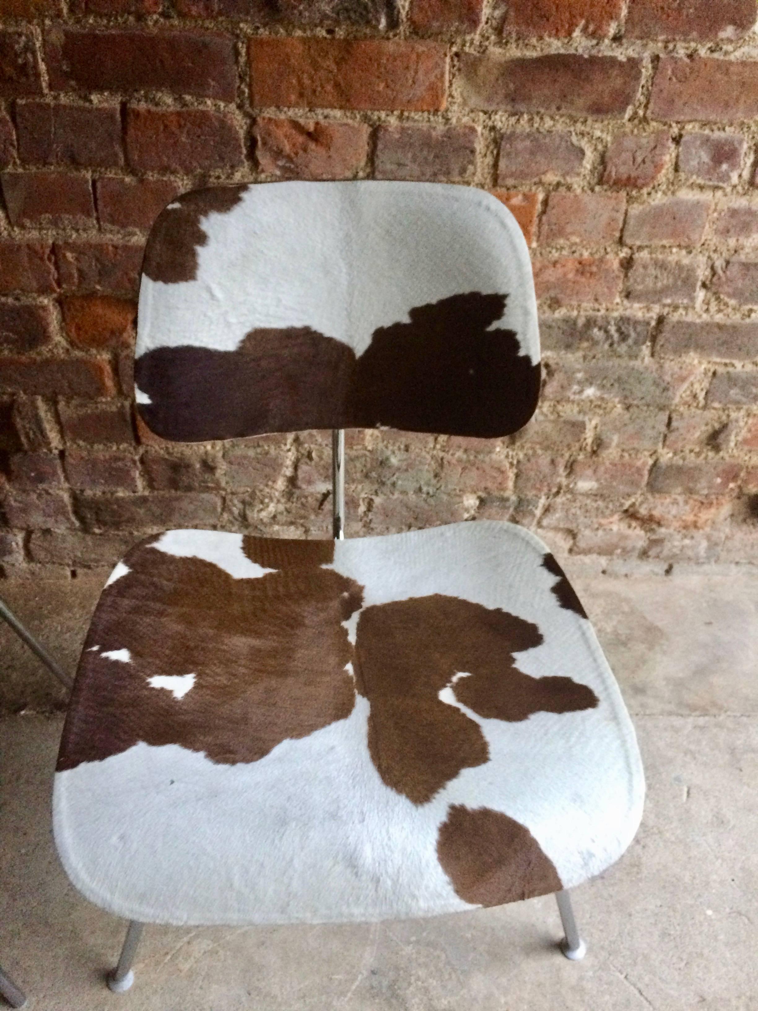 Charles and Ray Eames DCM Chairs Dining Six Calf Skin Herman Miller1960s 2