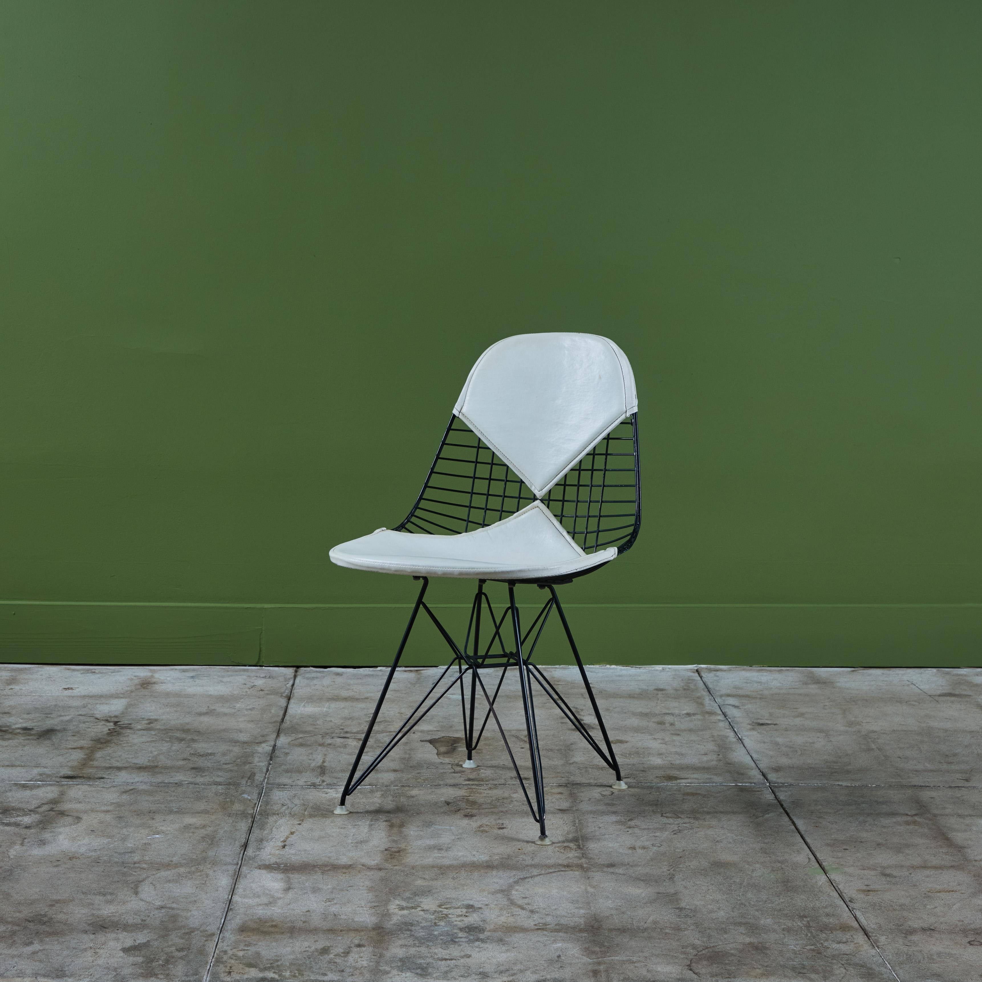 Silla DKR-2 Wire de Charles and Ray Eames para Herman Miller en venta 2