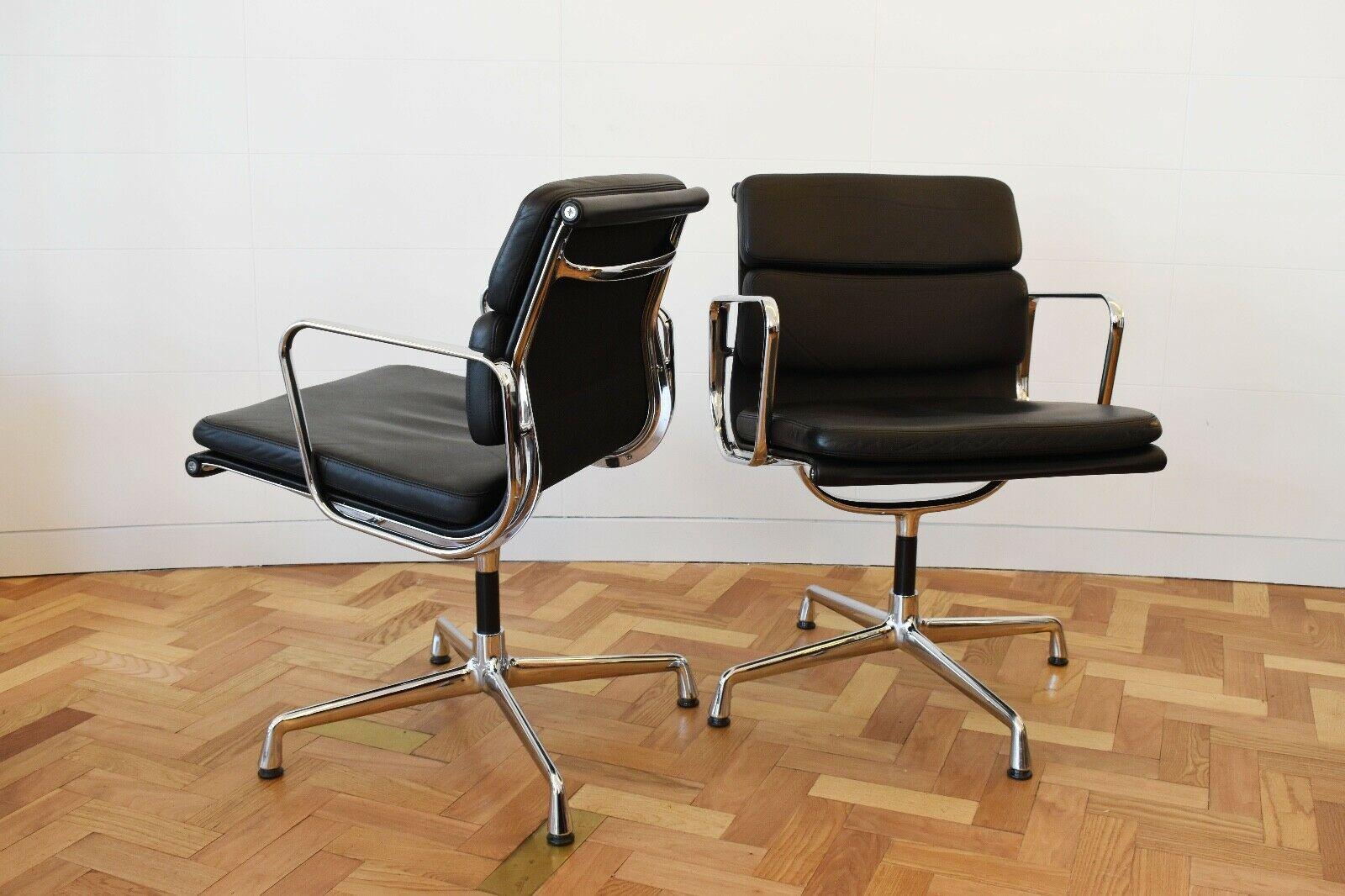 Contemporary Charles and Ray Eames EA 208 Soft Pad Office Chair for Vitra