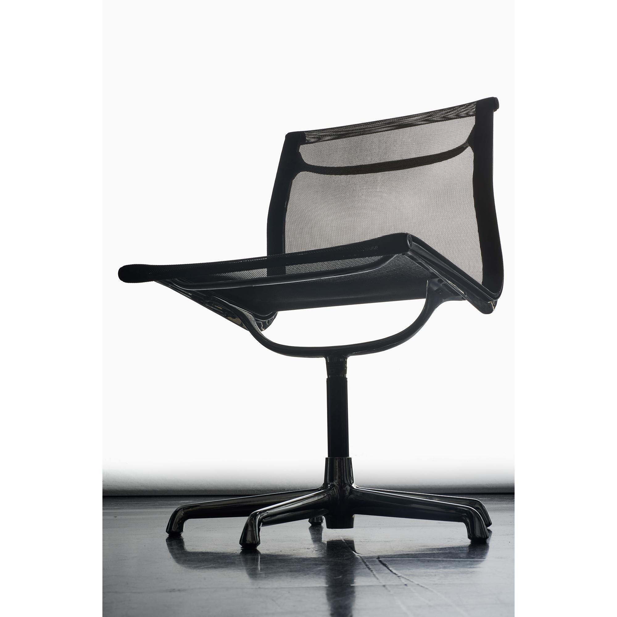 Charles and Ray Eames EA105 Aluminum Group Mesh Chair, ICF 2