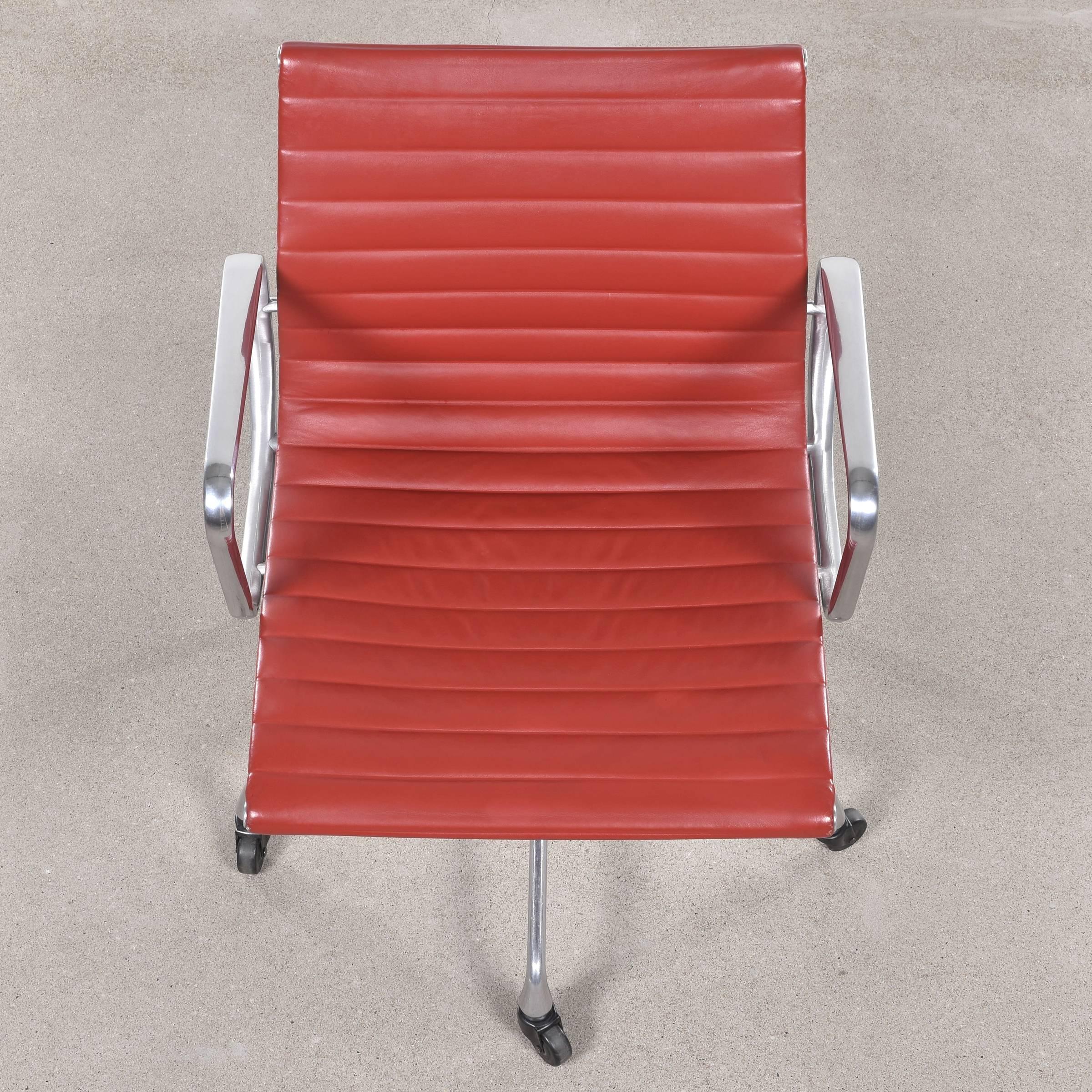American Charles and Ray Eames EA335 Management Office Chair in Red Leather