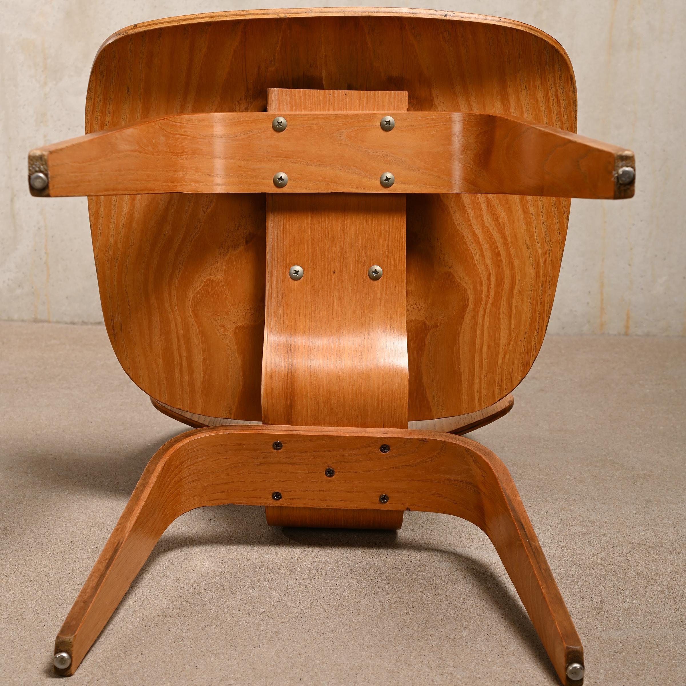Chaises de salle à manger en contreplaqué de frêne Charles and Ray Eames Early DCW pour Herman Miller 8