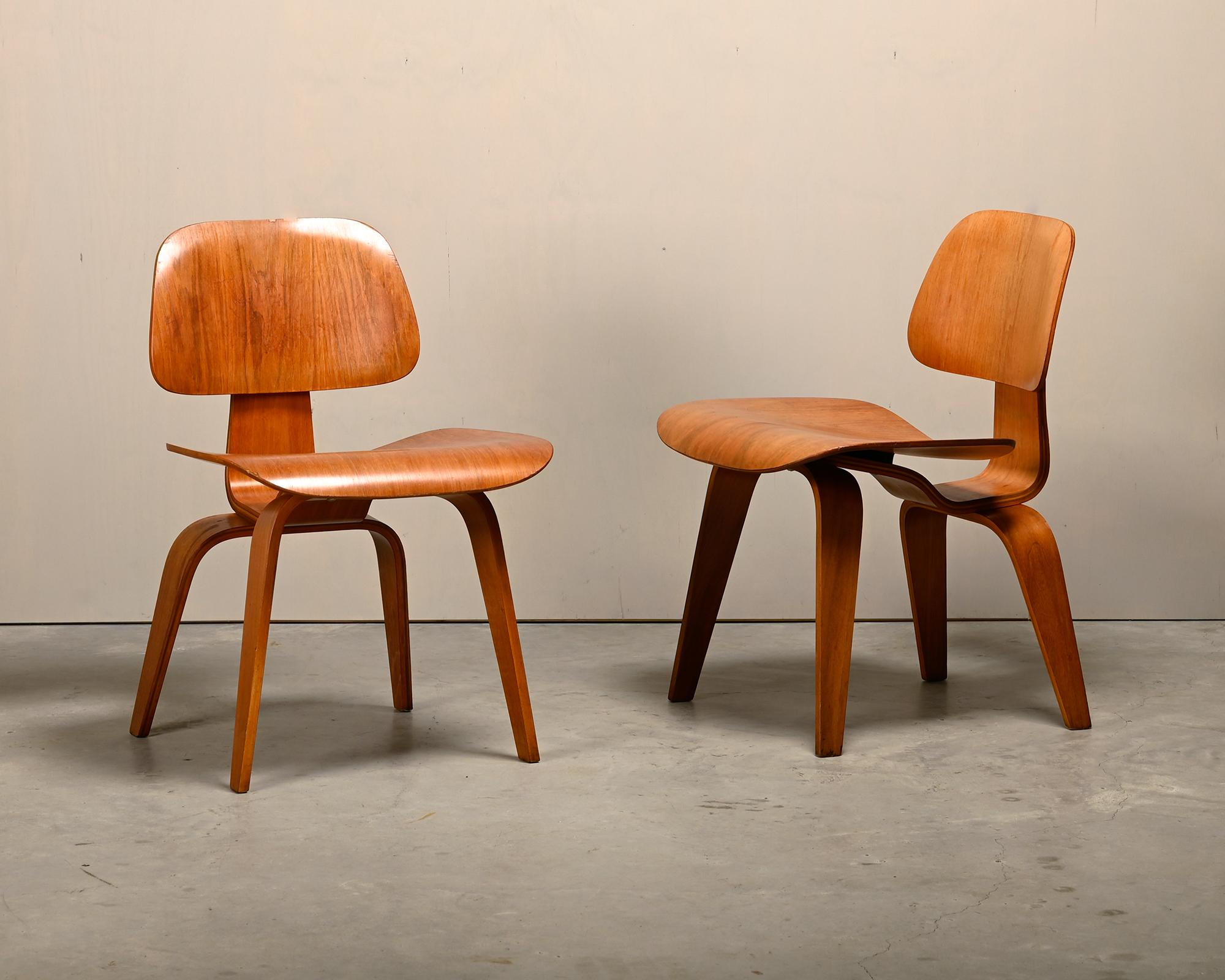 Mid-Century Modern Charles and Ray Eames Early DCW Walnut Plywood Dining Chairs for Herman Miller