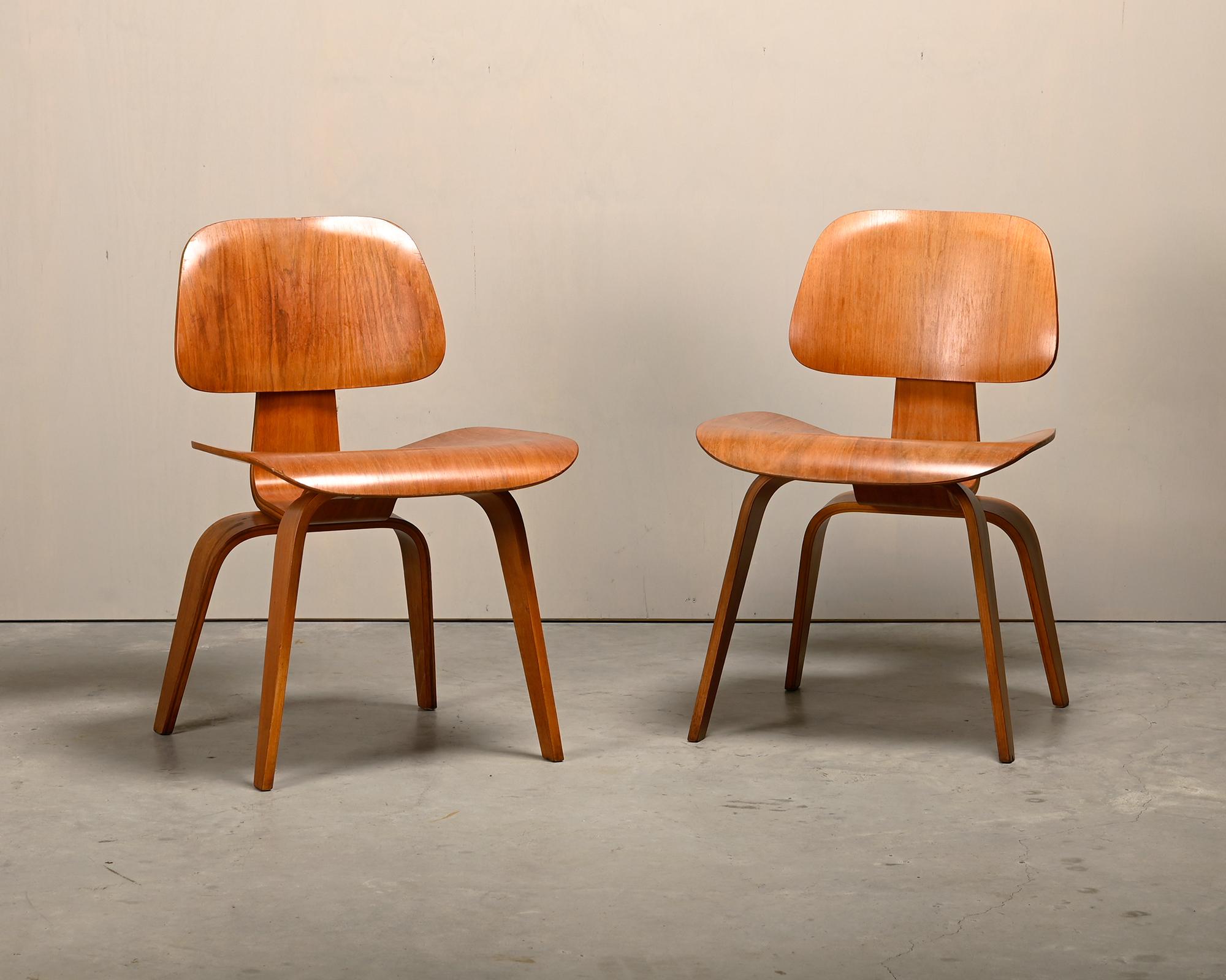 American Charles and Ray Eames Early DCW Walnut Plywood Dining Chairs for Herman Miller