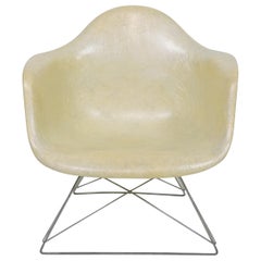 Charles and Ray Eames Early LAR Shell Rope Chair with Cat's Cradle Base