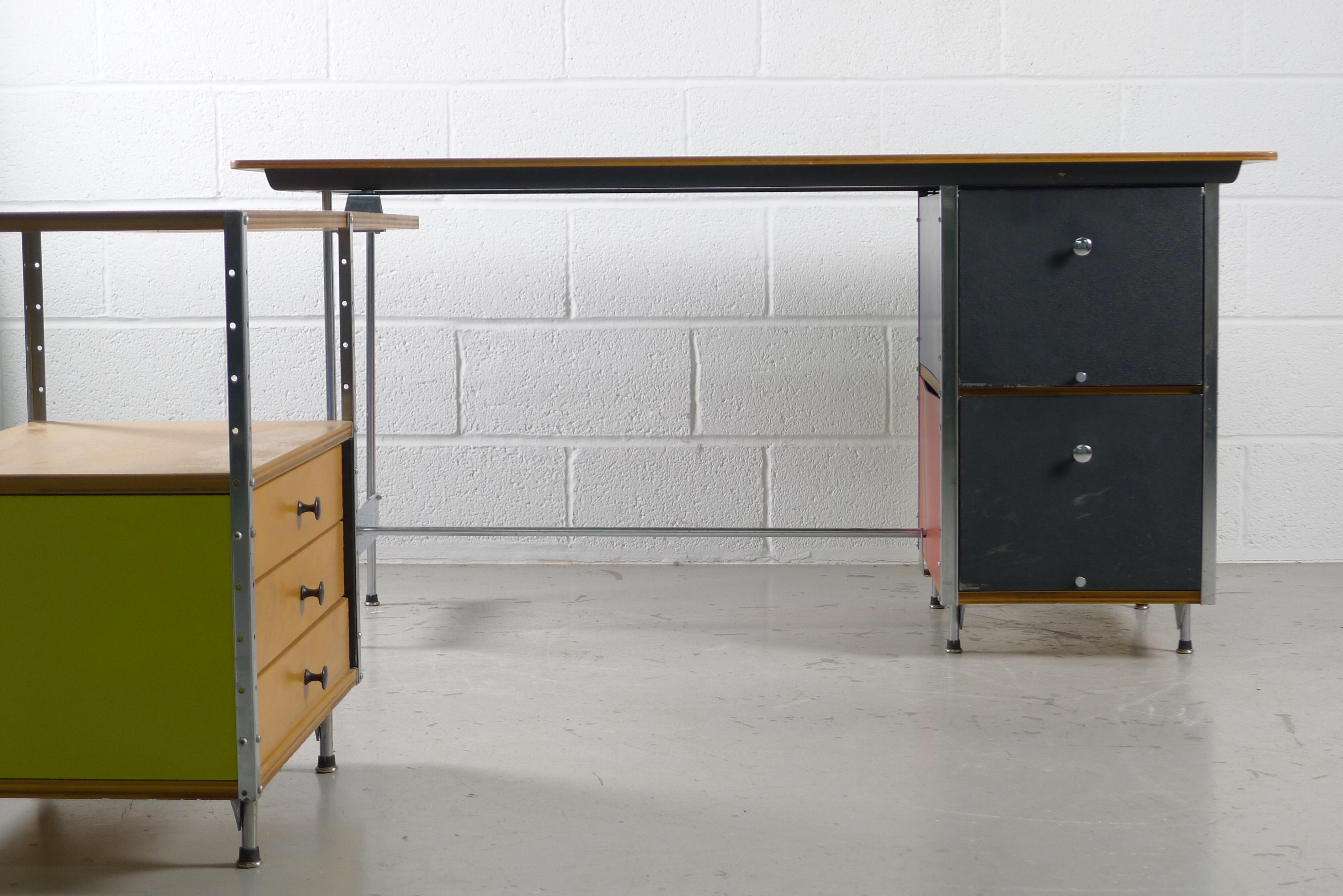Mid-Century Modern Charles and Ray Eames Esu Desk and Return, Second Series, circa 1955