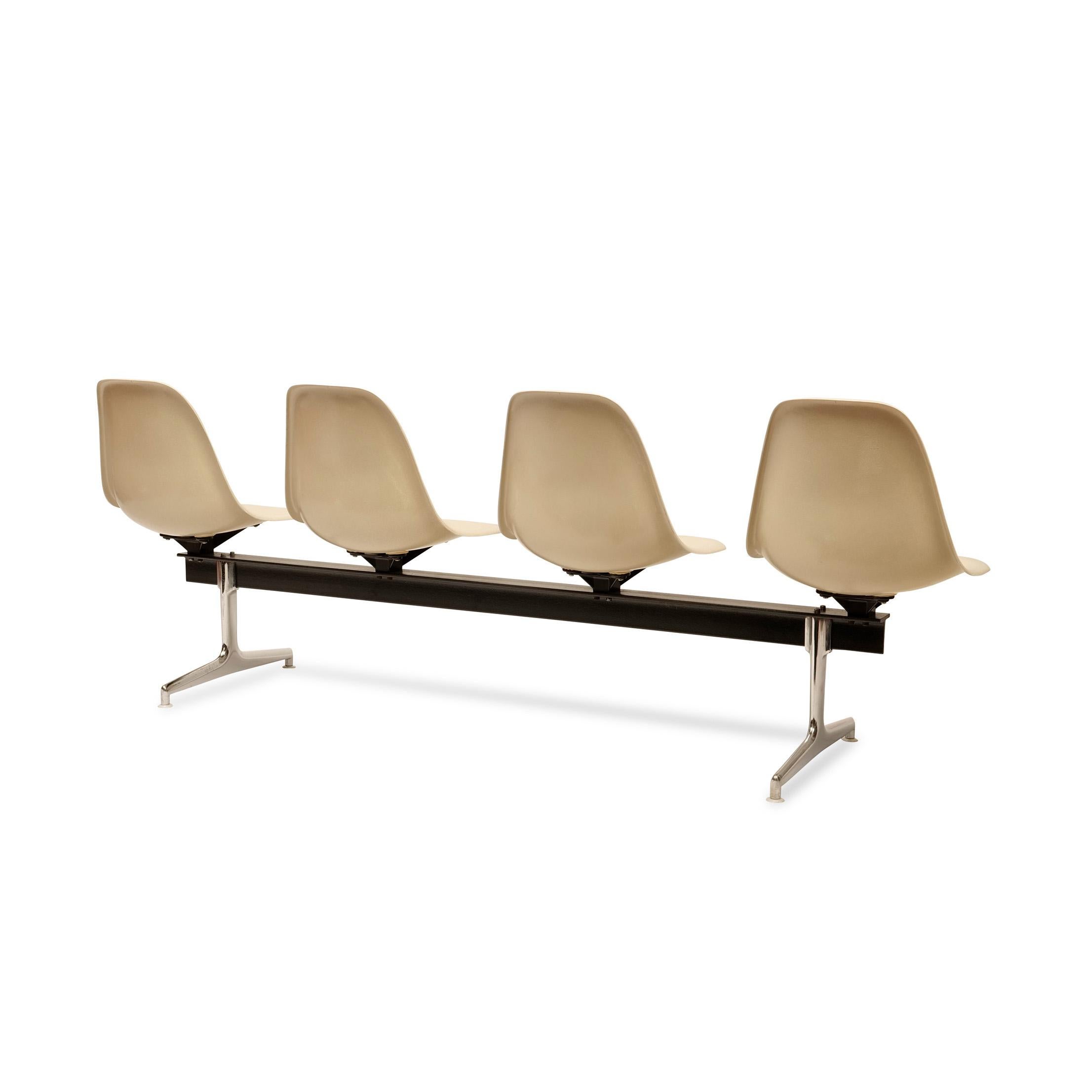 Mid-Century Modern Charles and Ray Eames Fiberglass Shell Bench  For Sale