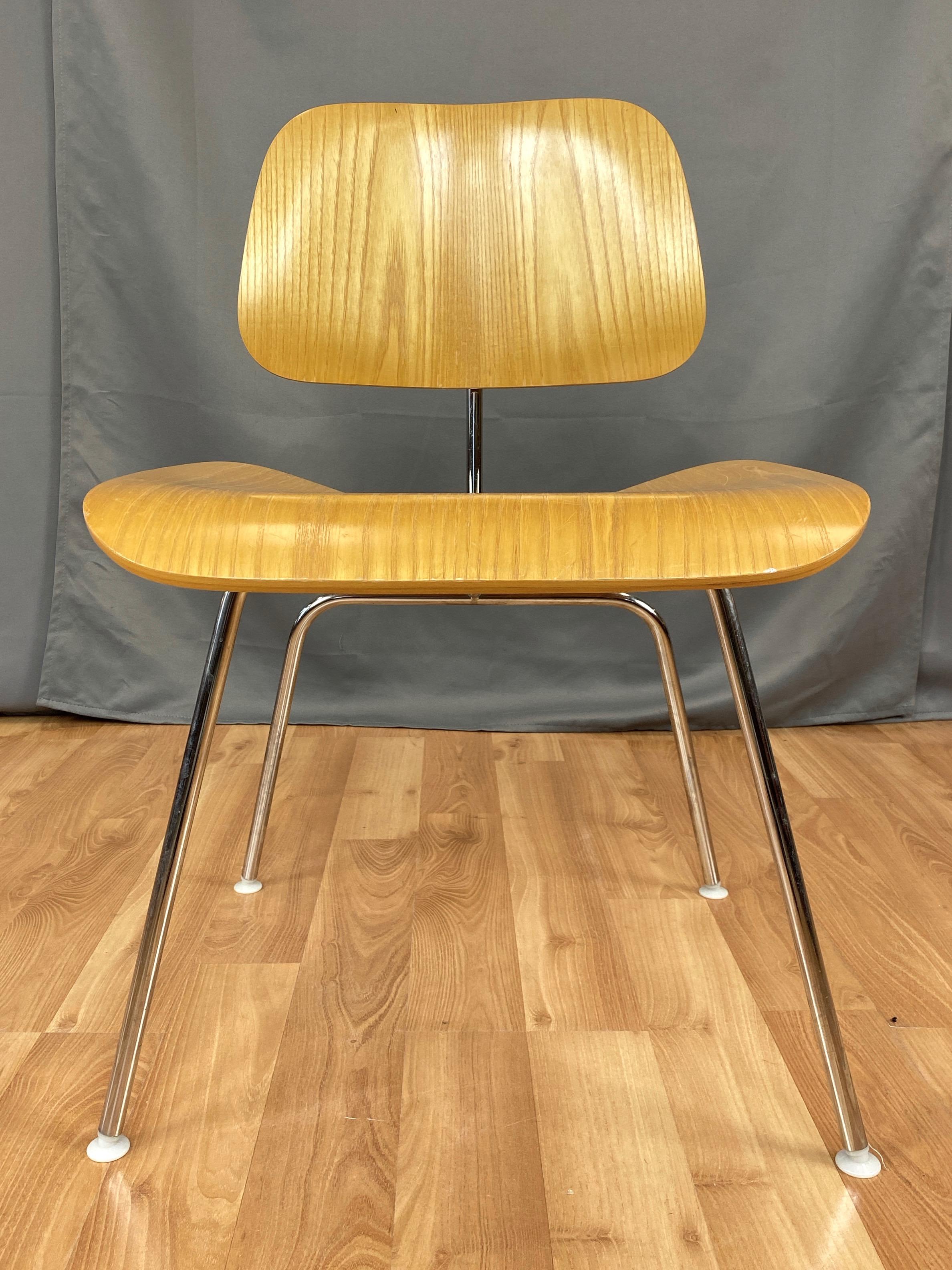 Mid-Century Modern Charles and Ray Eames for Herman Miller Ash DCM Chair 'B', 1999