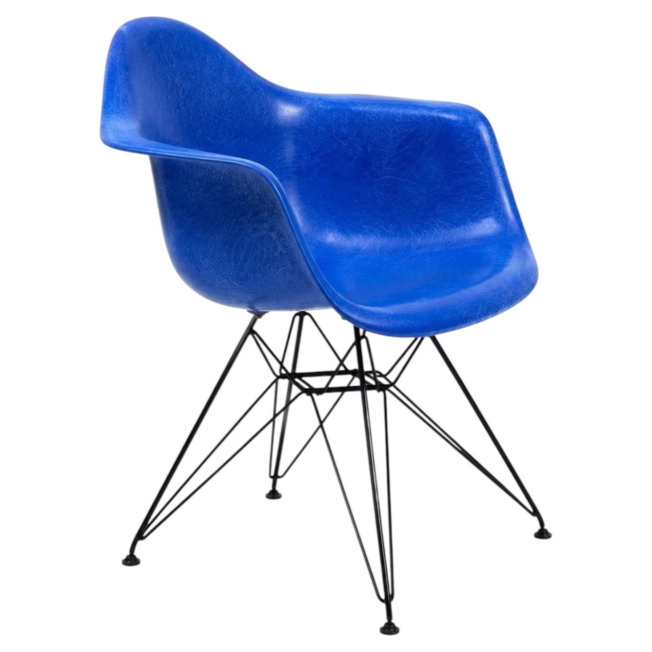 Are Herman Miller desks worth it?