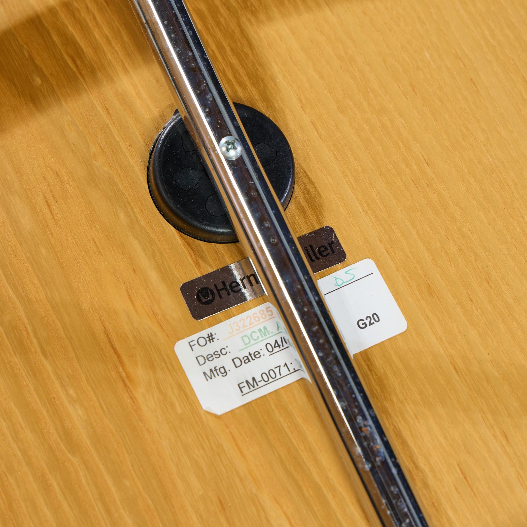 Charles and Ray Eames für Herman Miller DCM White Ash Dining Chairs - 6er-Set im Angebot 6