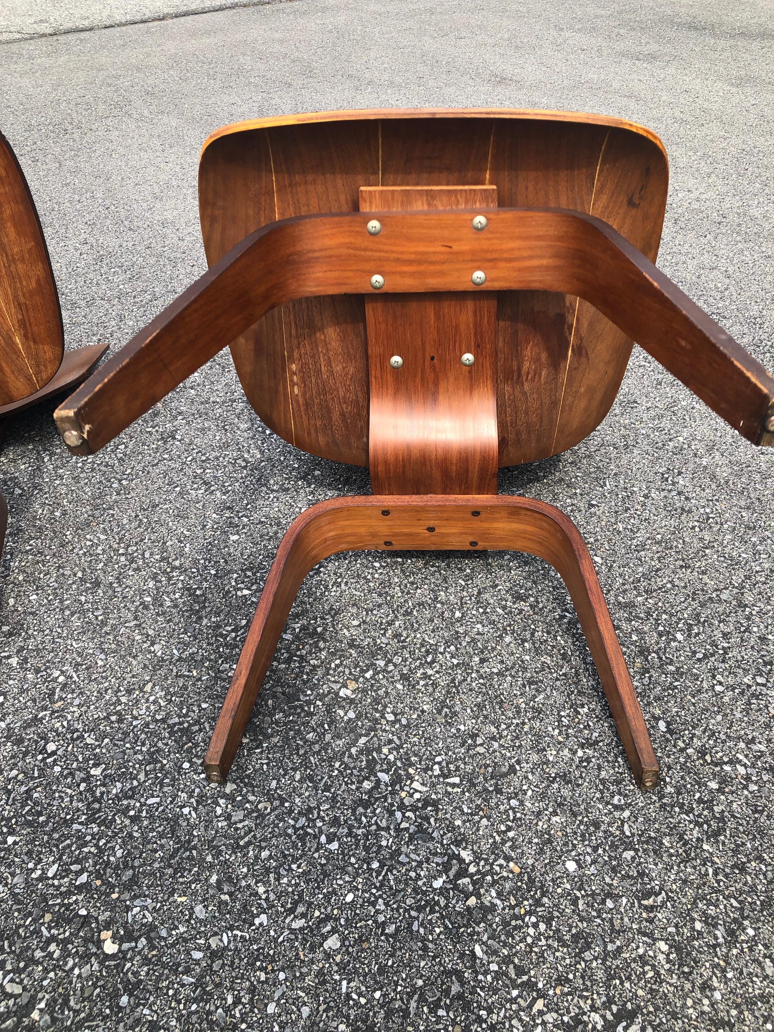 Pair of Charles and Ray Eames for Herman Miller Dcw 