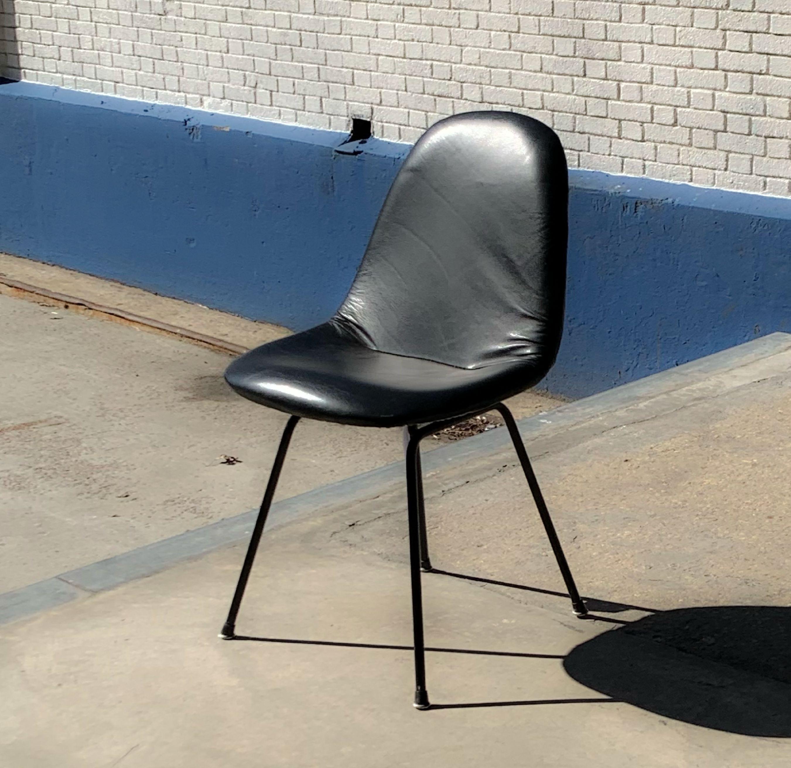 20th Century Charles and Ray Eames for Herman Miller DKX-1 Chair, Black Leather, H-Base, 1955 For Sale
