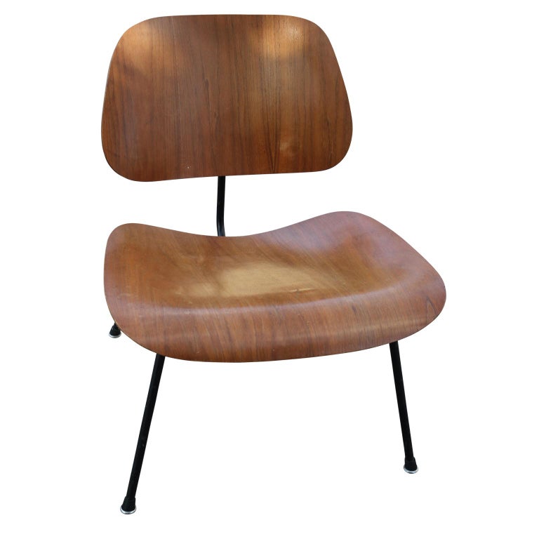 Metal Charles and Ray Eames for Herman Miller LCM Lounge Chair in Walnut