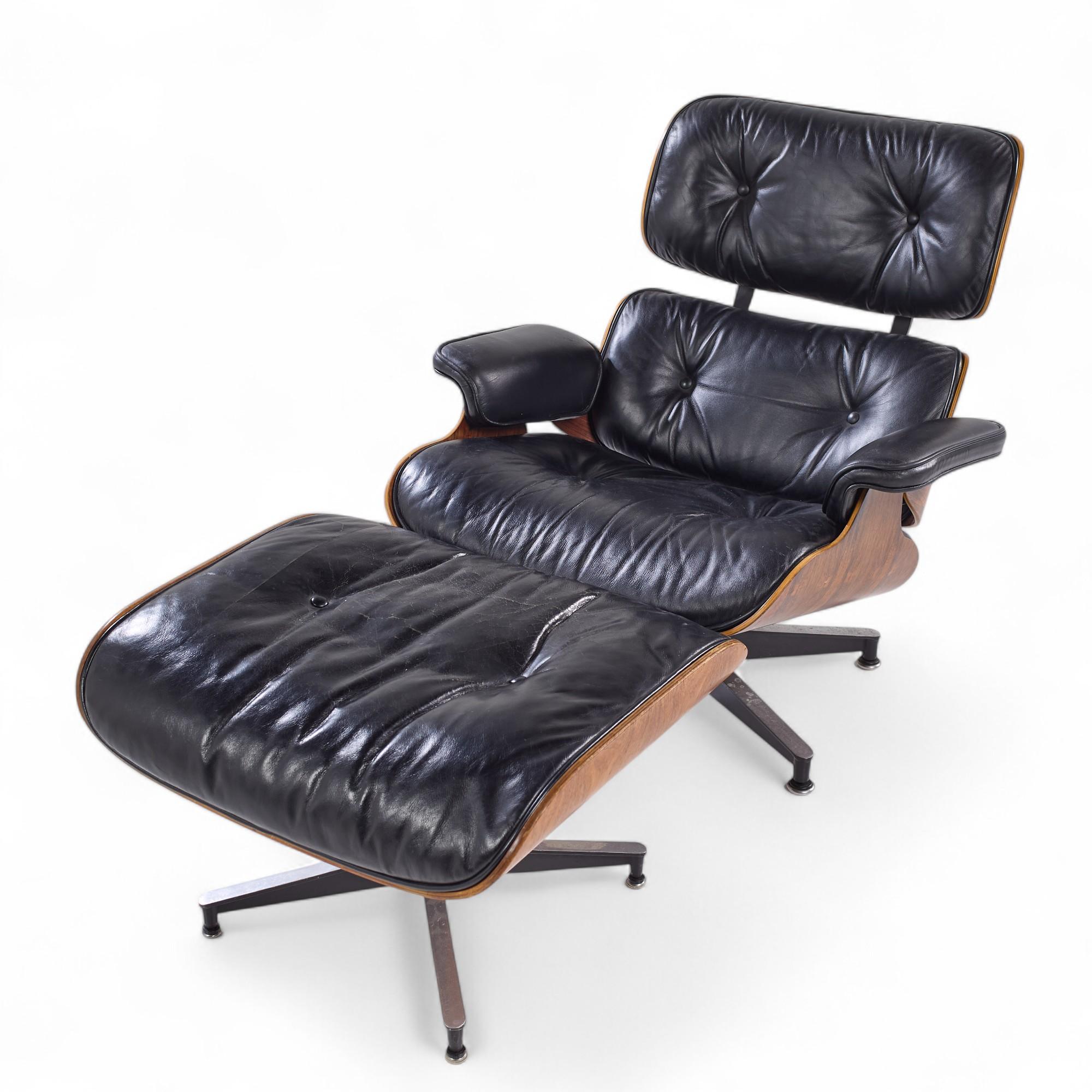 Charles and Ray Eames for Herman Miller Rosewood Lounge Chair with Ottoman (Chaise longue en bois de rose avec ottoman) en vente 2
