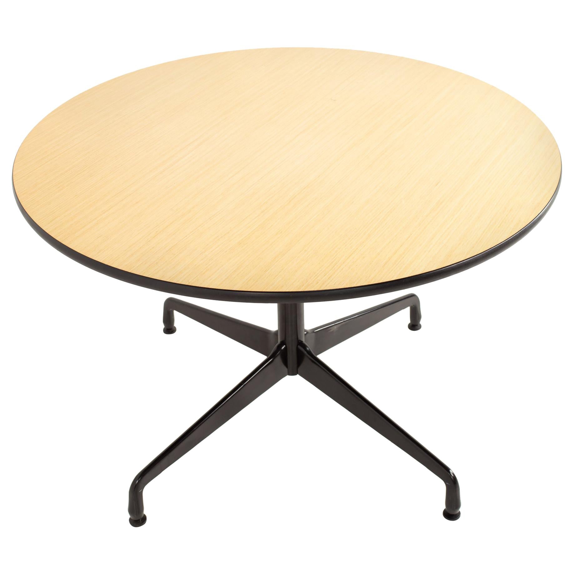 Charles Ray Eames Herman Miller Aluminum Group MCM Round Dining Bistro Table