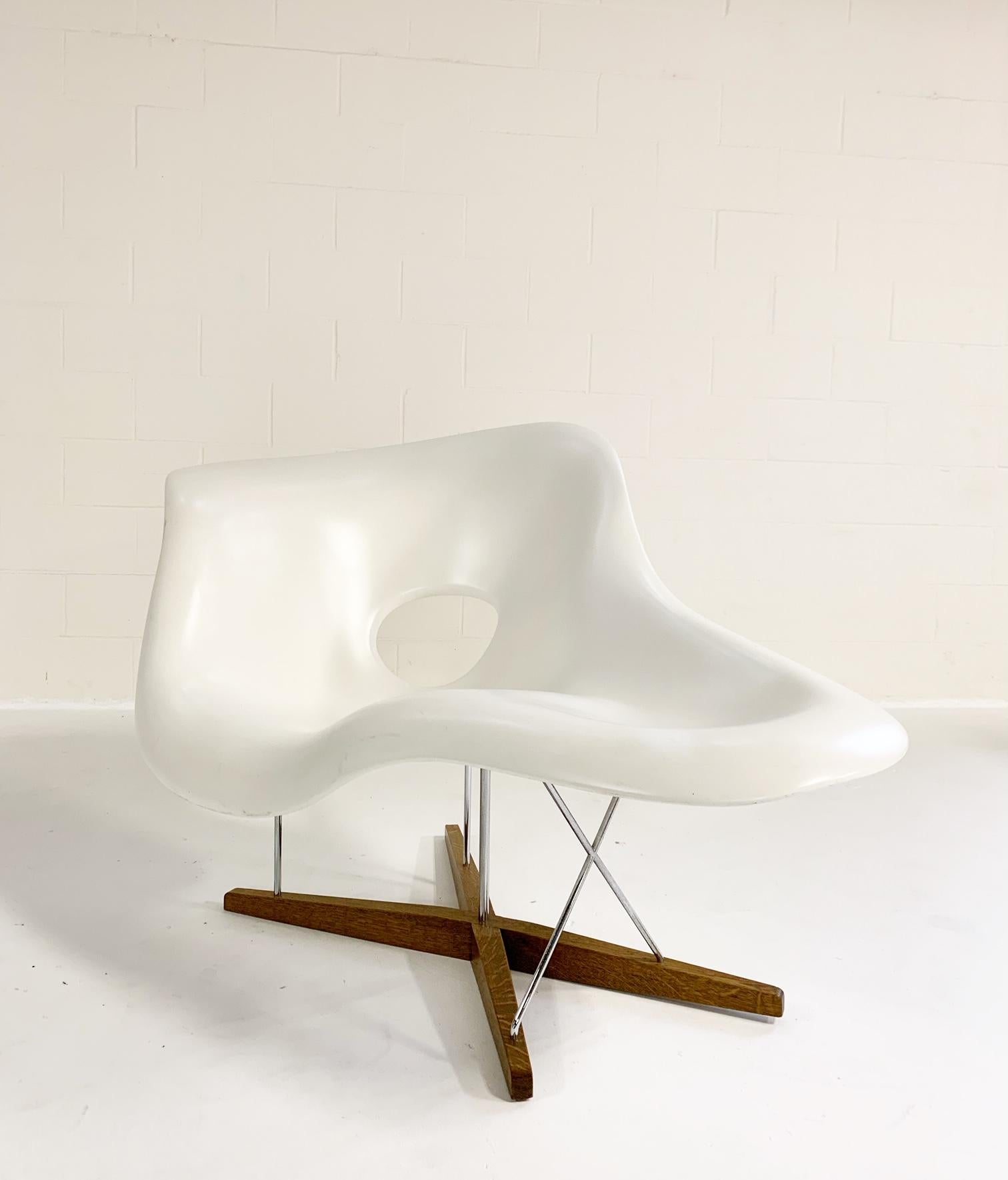 German Charles and Ray Eames La Chaise