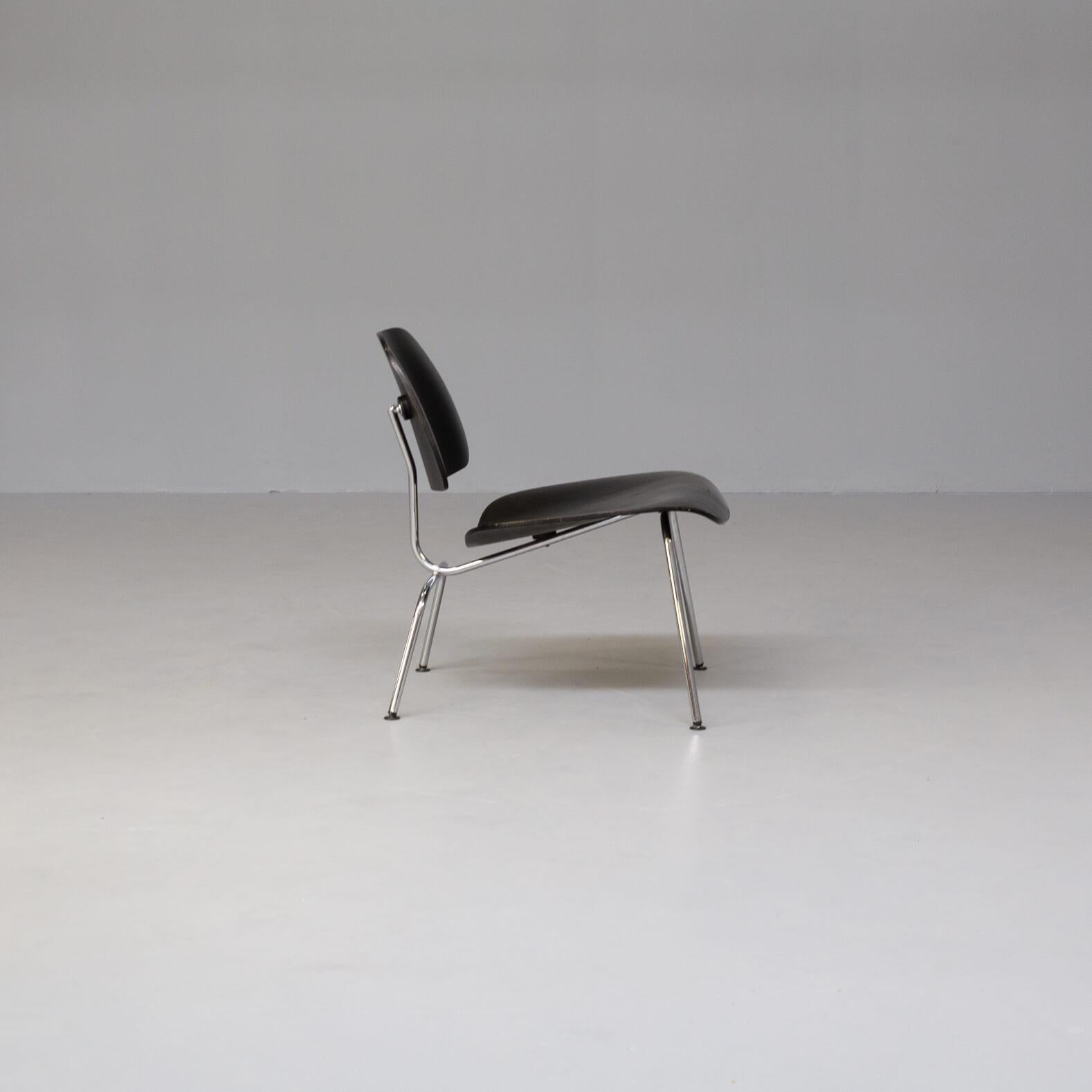 German Charles and Ray Eames ‘LCM’ Chair for Vitra For Sale