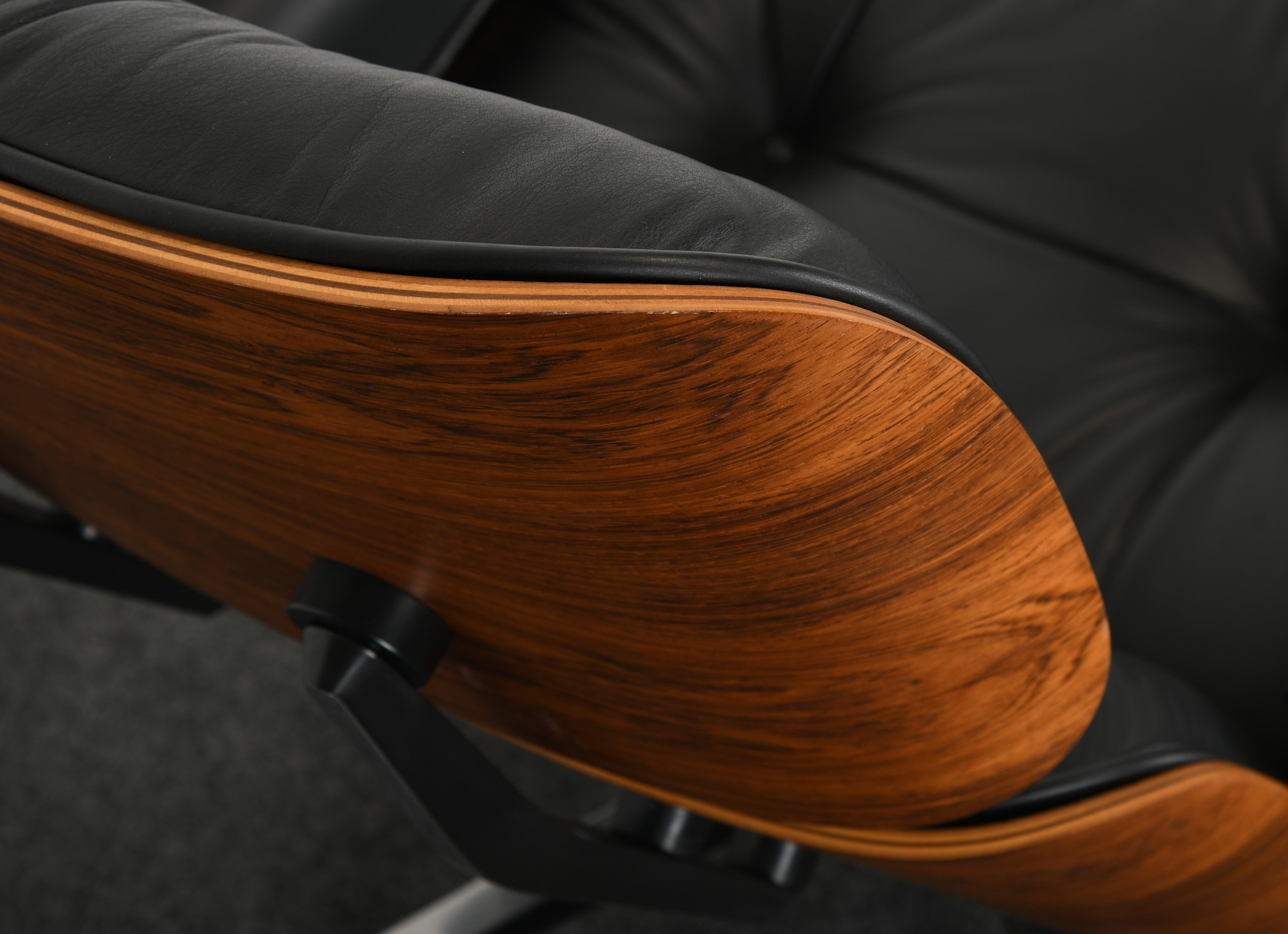 Charles and Ray Eames Lounge Chair and Ottoman, 1971-1974 5