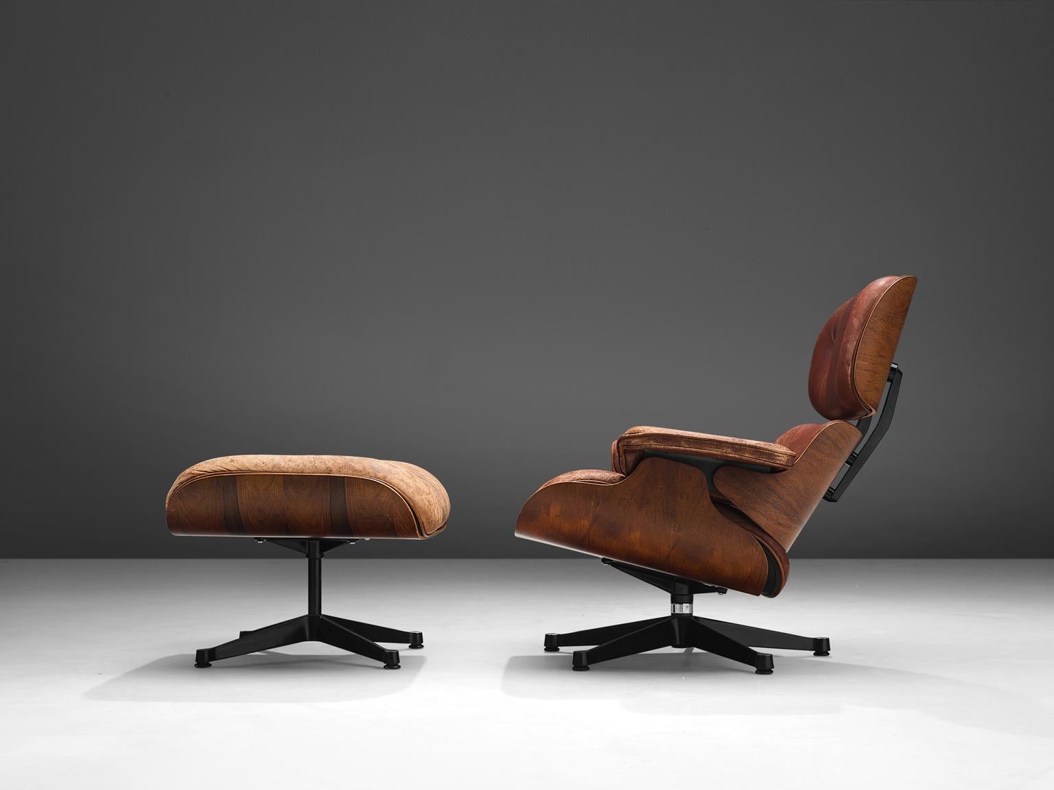 Mid-Century Modern Charles and Ray Eames Lounge Chair and Ottoman
