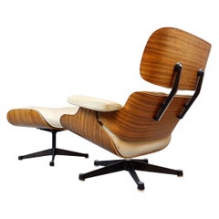 Charles and Ray Eames Lounge Chair and Ottoman Mobilier International Edition