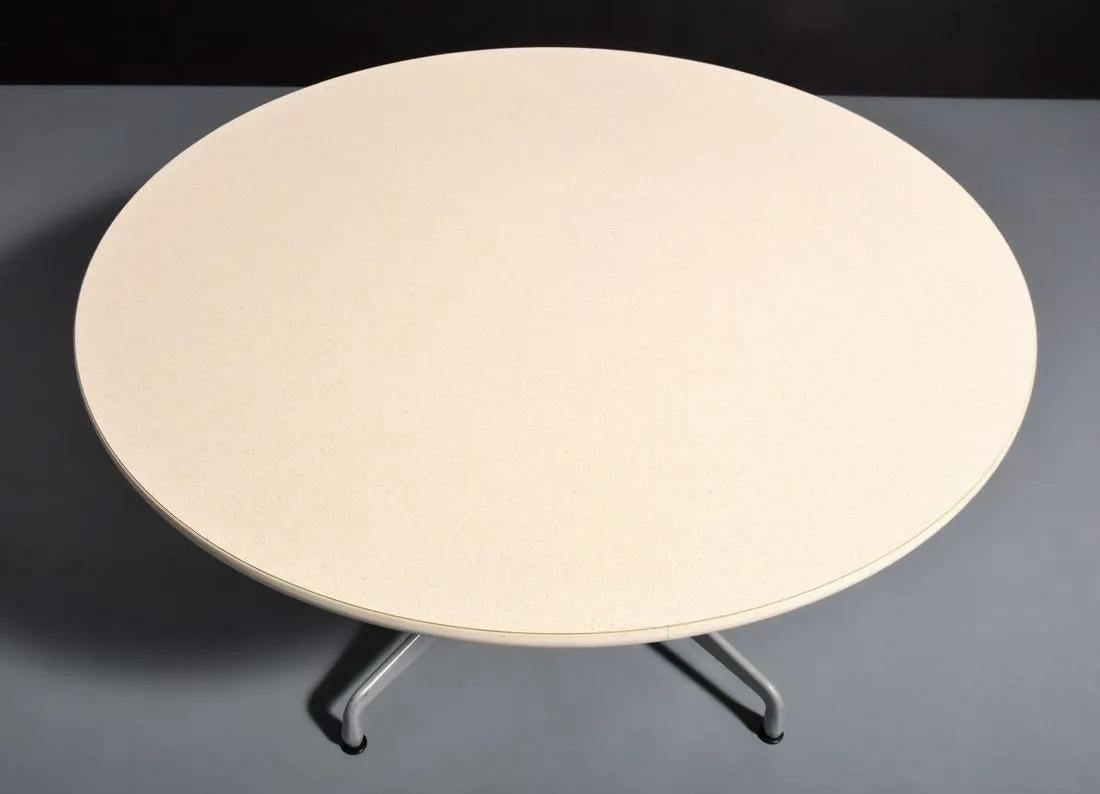 Charles and Ray Eames MCM Round Dining or Conference Table for Herman Miller  1