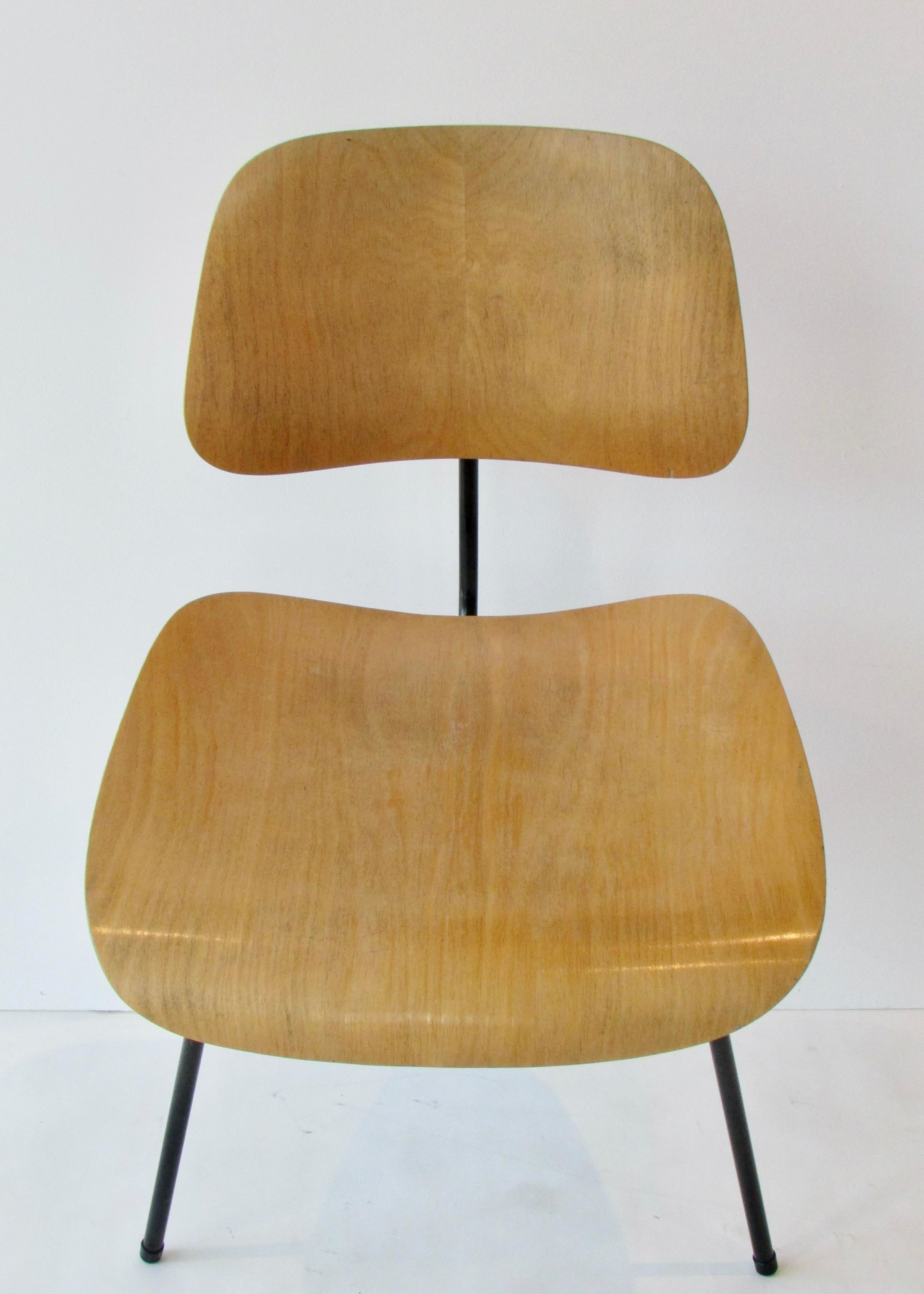 Charles and Ray Eames Metal Leg Dining Chair DCM for Herman Miller 3