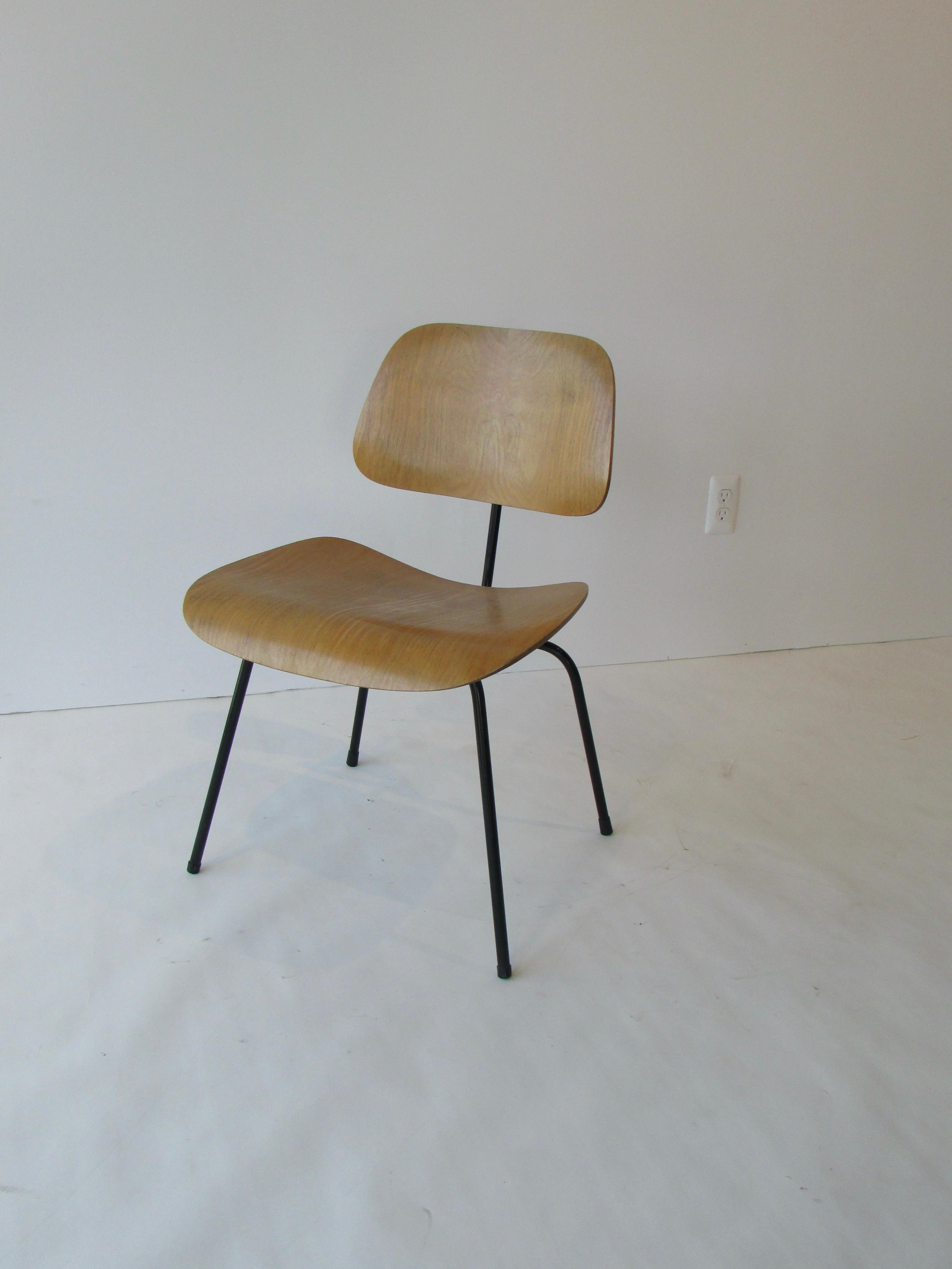 American Charles and Ray Eames Metal Leg Dining Chair DCM for Herman Miller