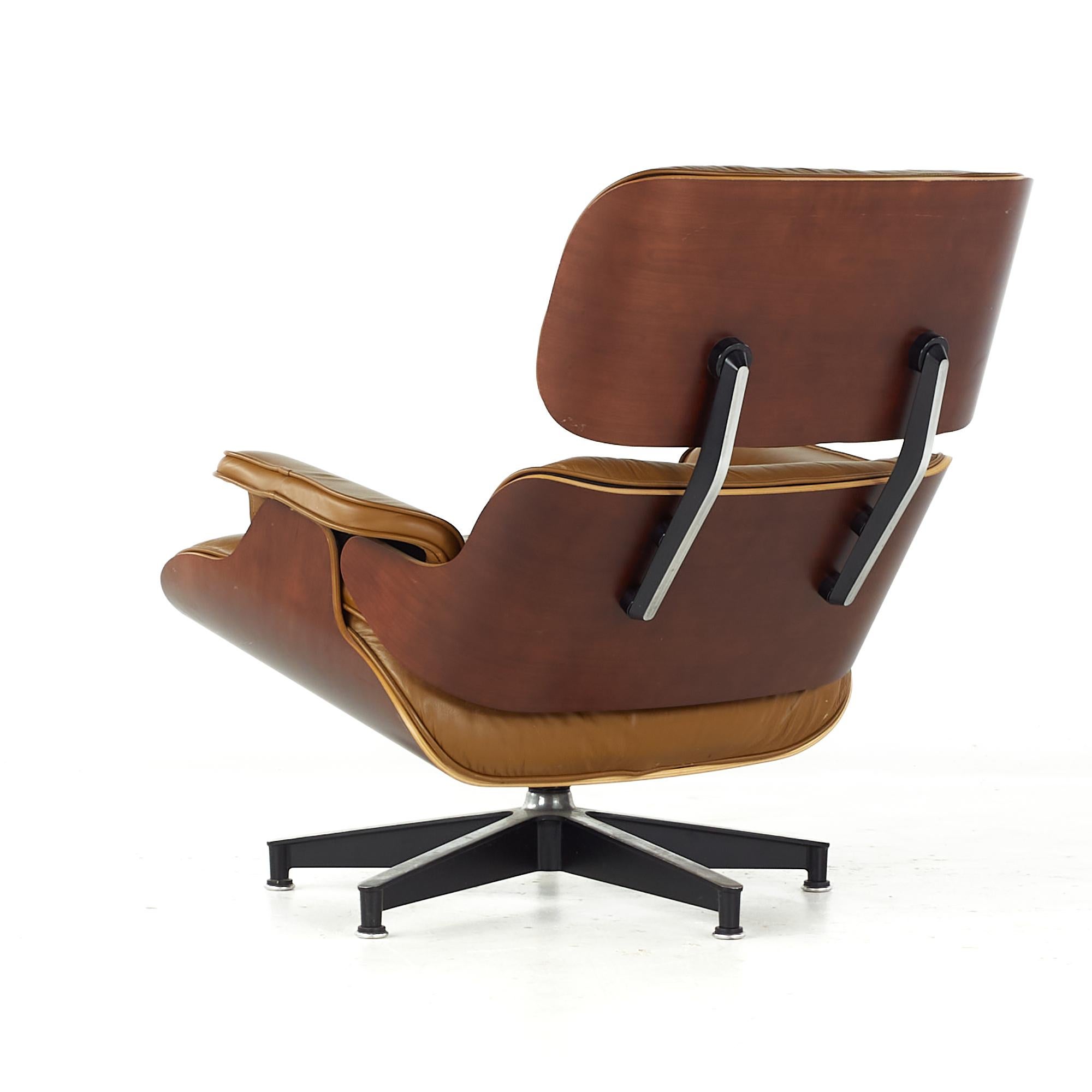 Charles and Ray Eames Midcentury Cherry Lounge Chair and Ottoman For Sale 2