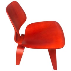 Retro Charles and Ray Eames Molded Plywood Lounge Chair Wood, LCW, Red Stained Birch