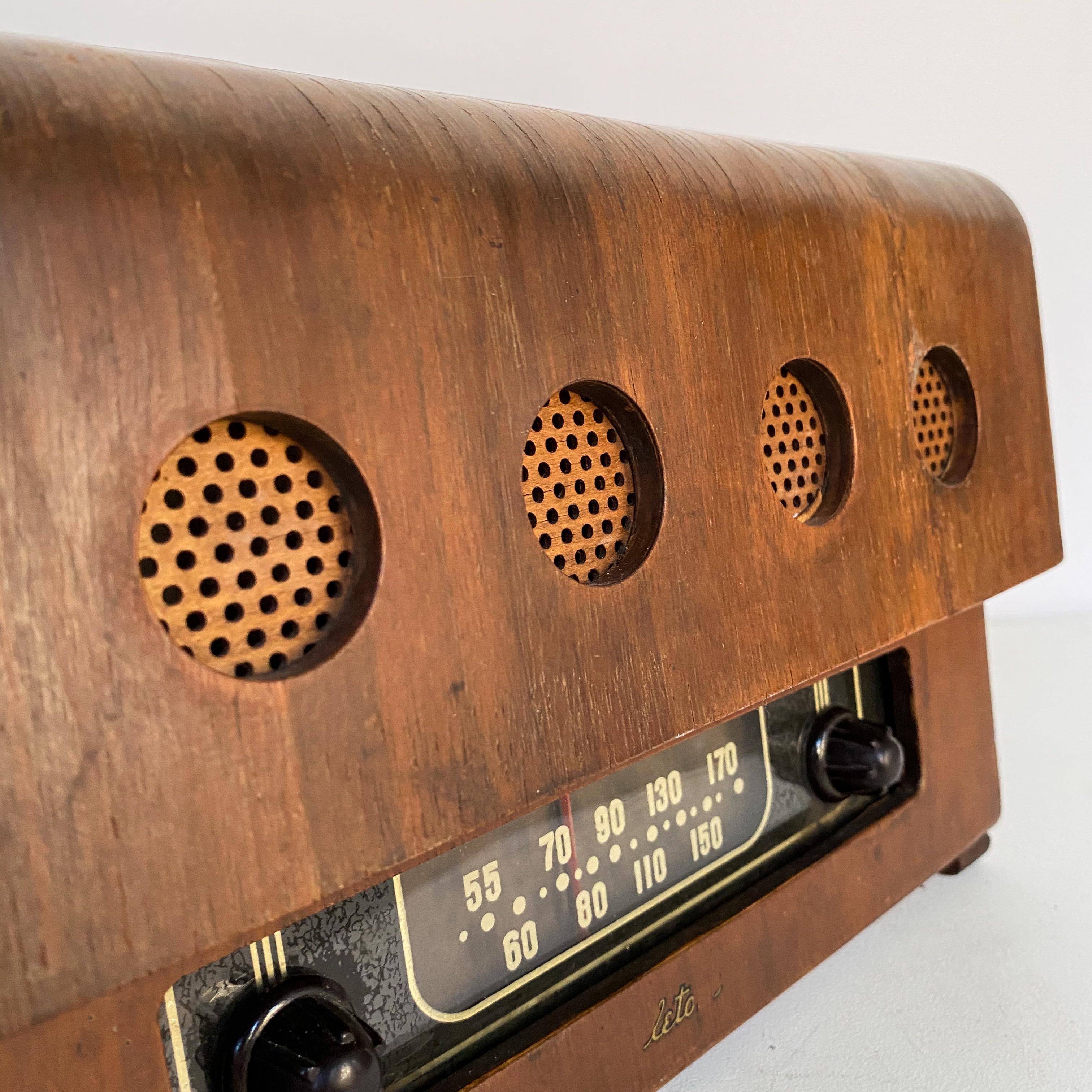 Charles and Ray Eames Molded Plywood Radio 2