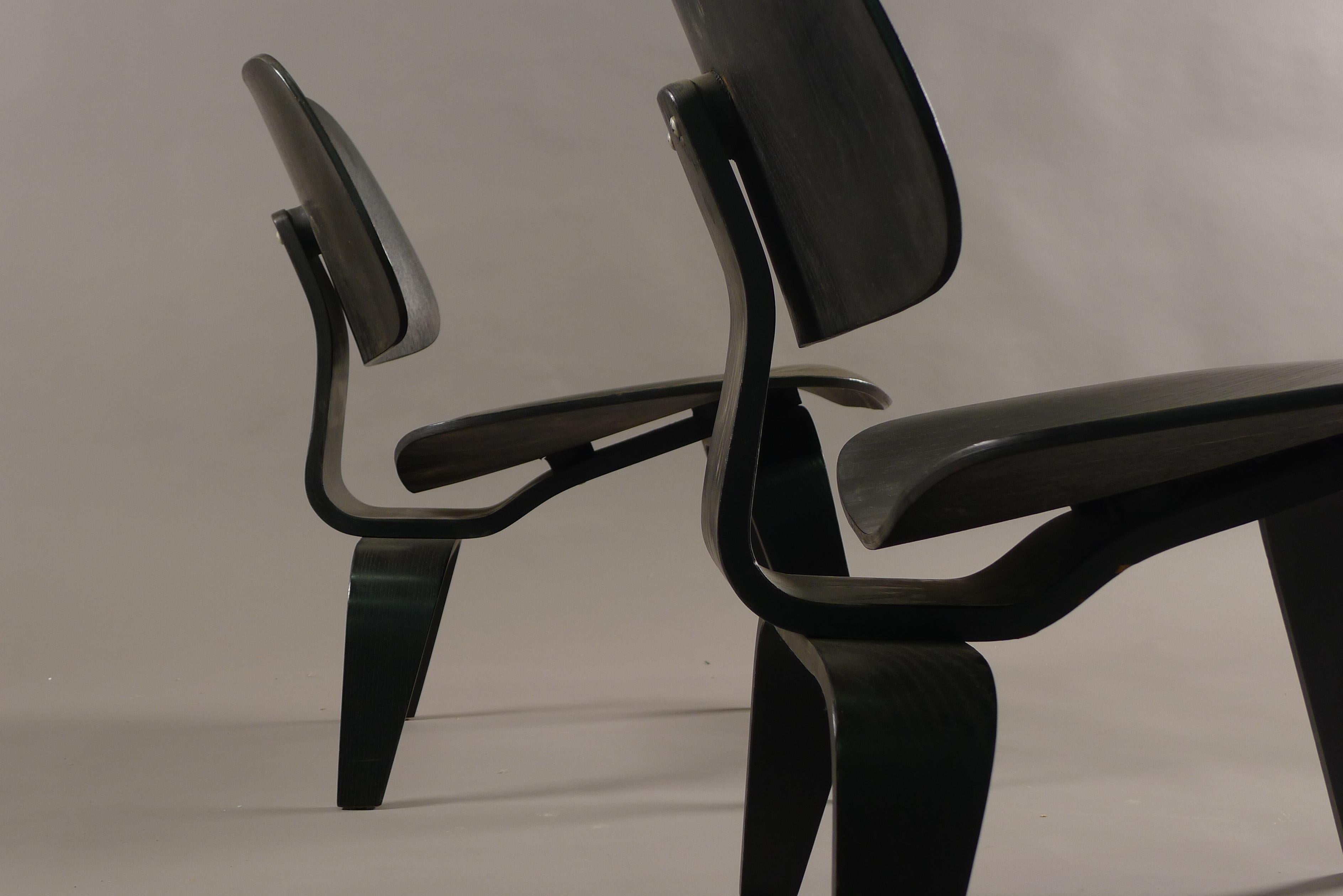 Charles and Ray Eames Pair of Early Evans Production Original LCW Chairs 2