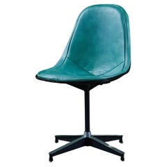 Charles and Ray Eames PKC Wire Chair with Swivel Base for Herman Miller