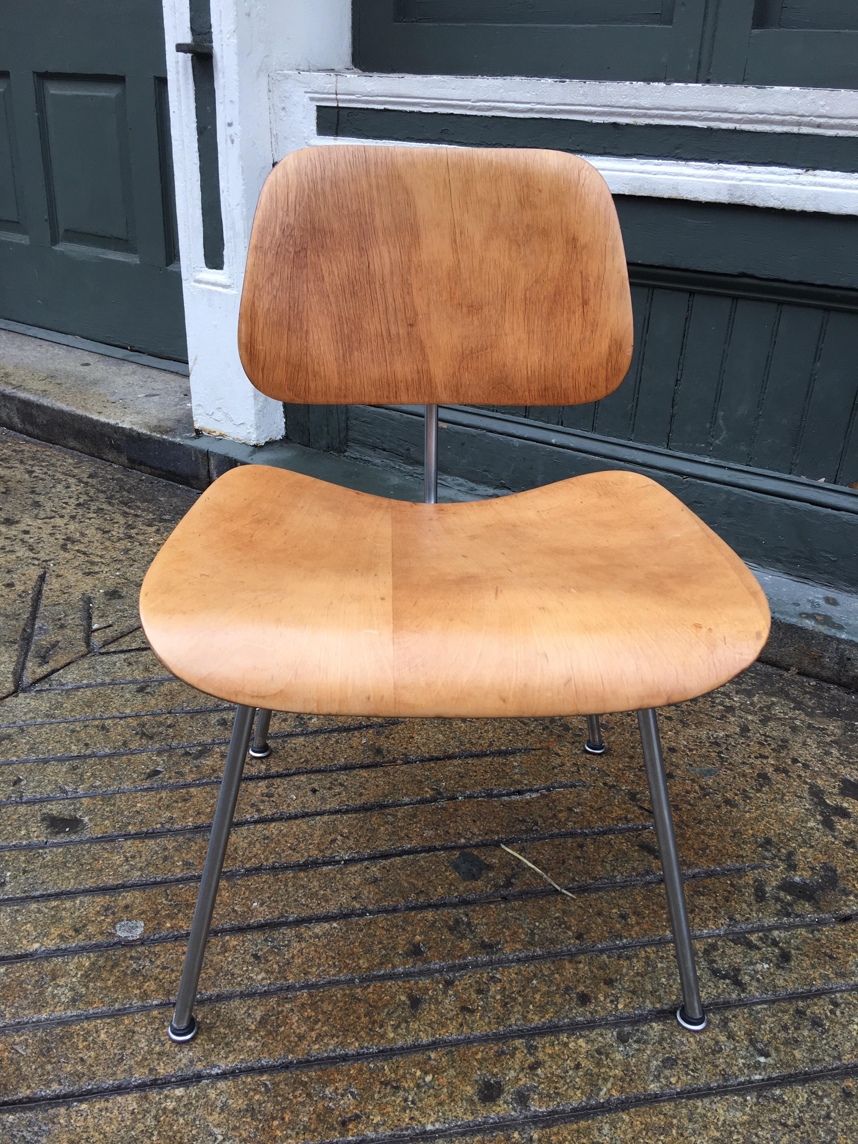 American Charles and Ray Eames Pre- Production DCM Evans Production Chair