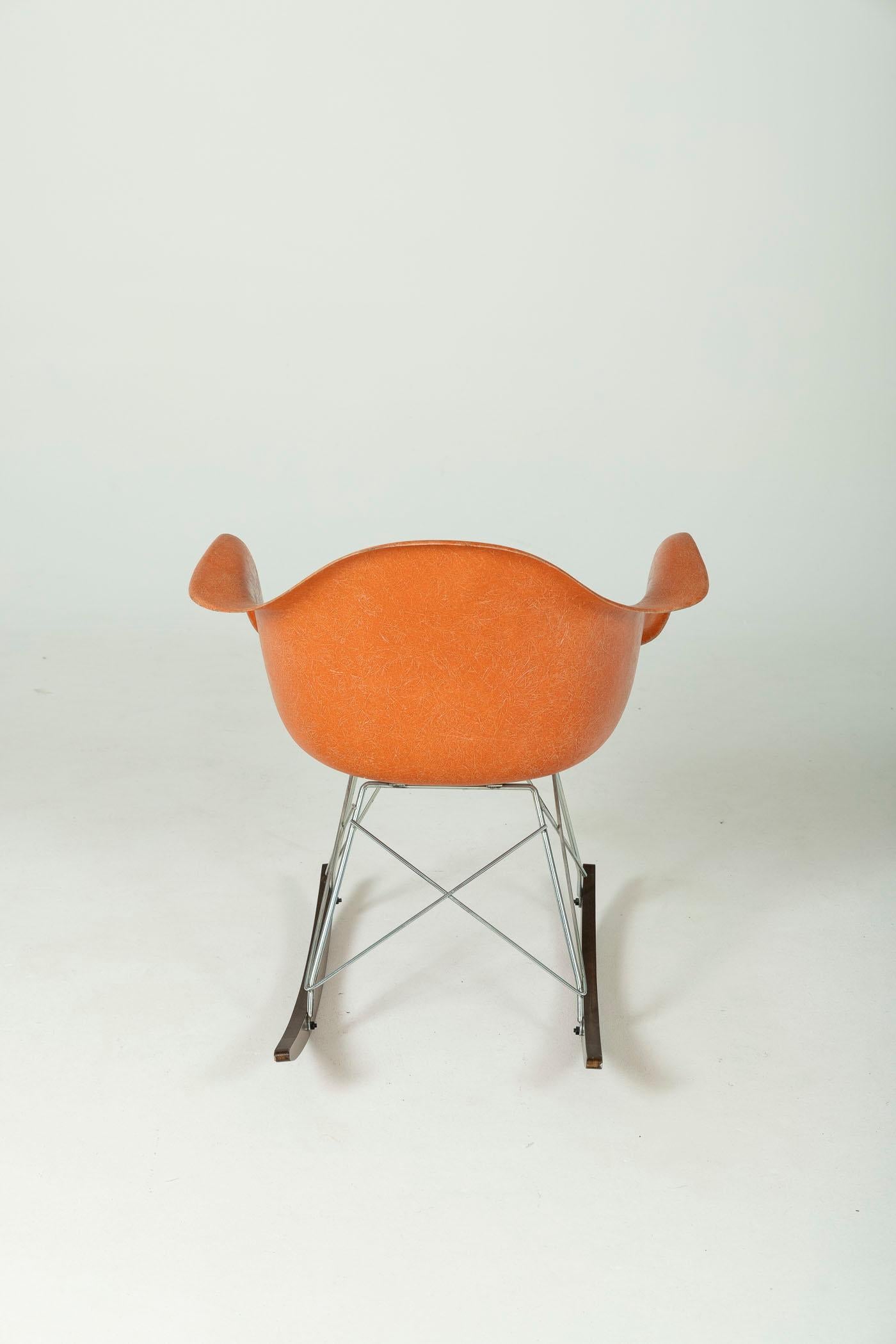 Charles and Ray Eames Rocking-chair, 1950s For Sale 1